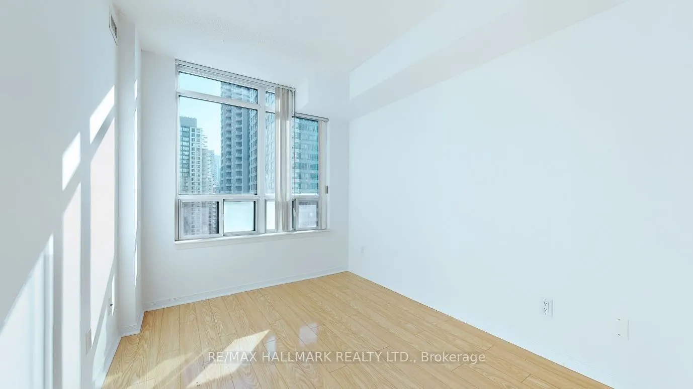 33 Empress Avenue, #1005