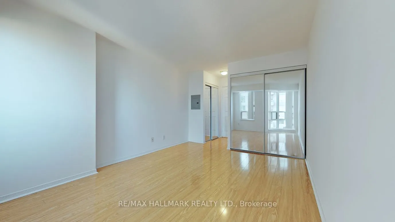33 Empress Avenue, #1005