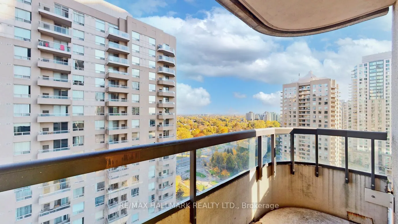 33 Empress Avenue, #1005