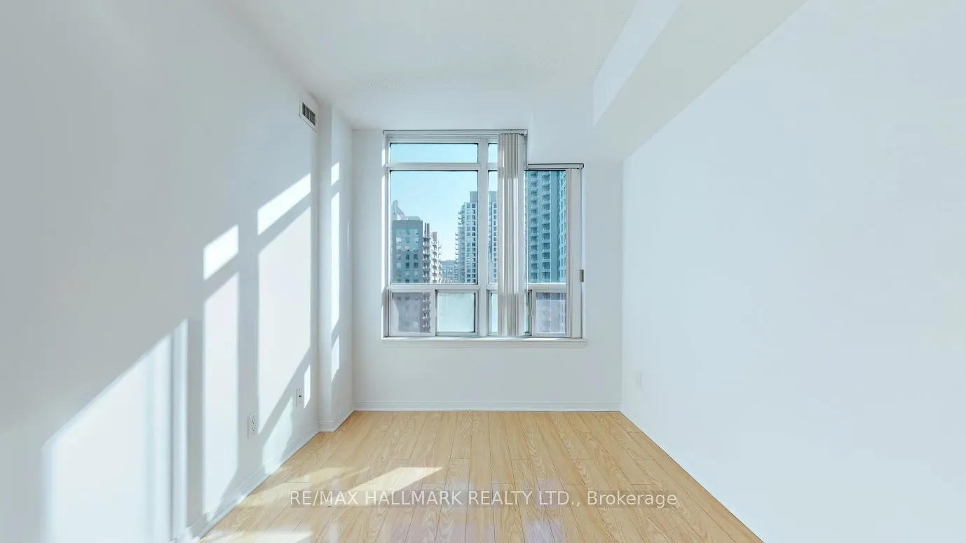 33 Empress Avenue, #1005