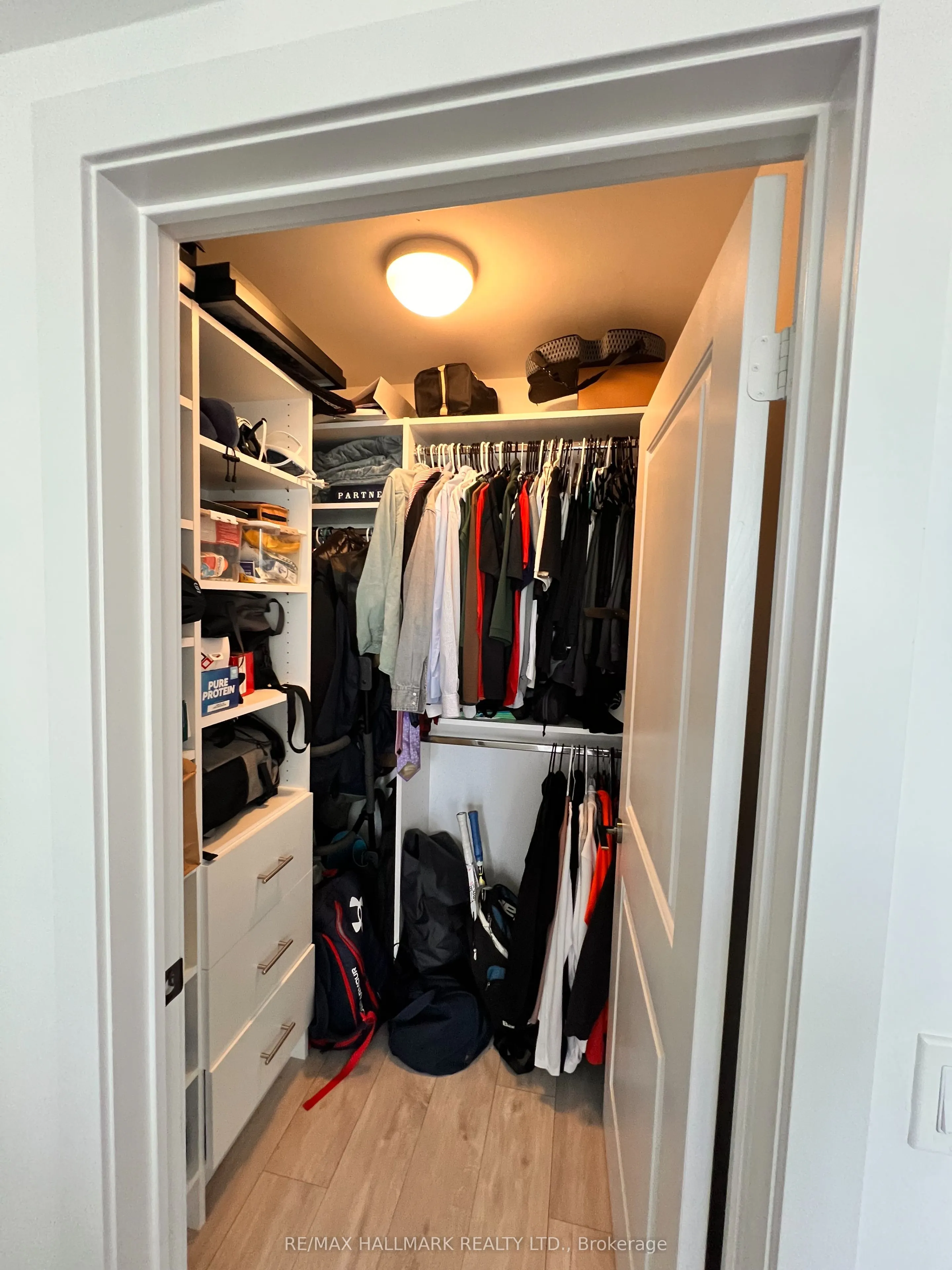 11 Lillian Street, #1508