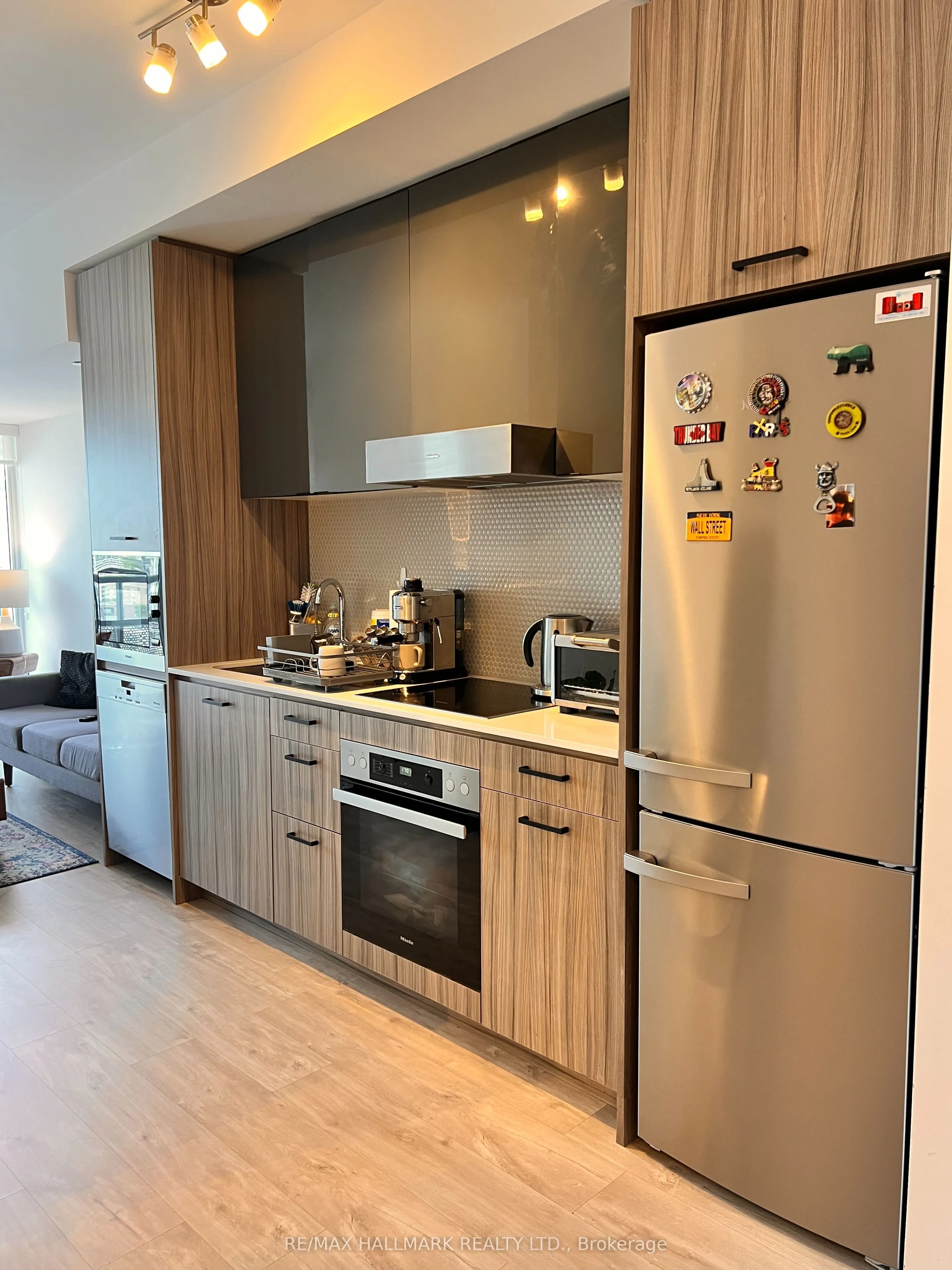 11 Lillian Street, #1508