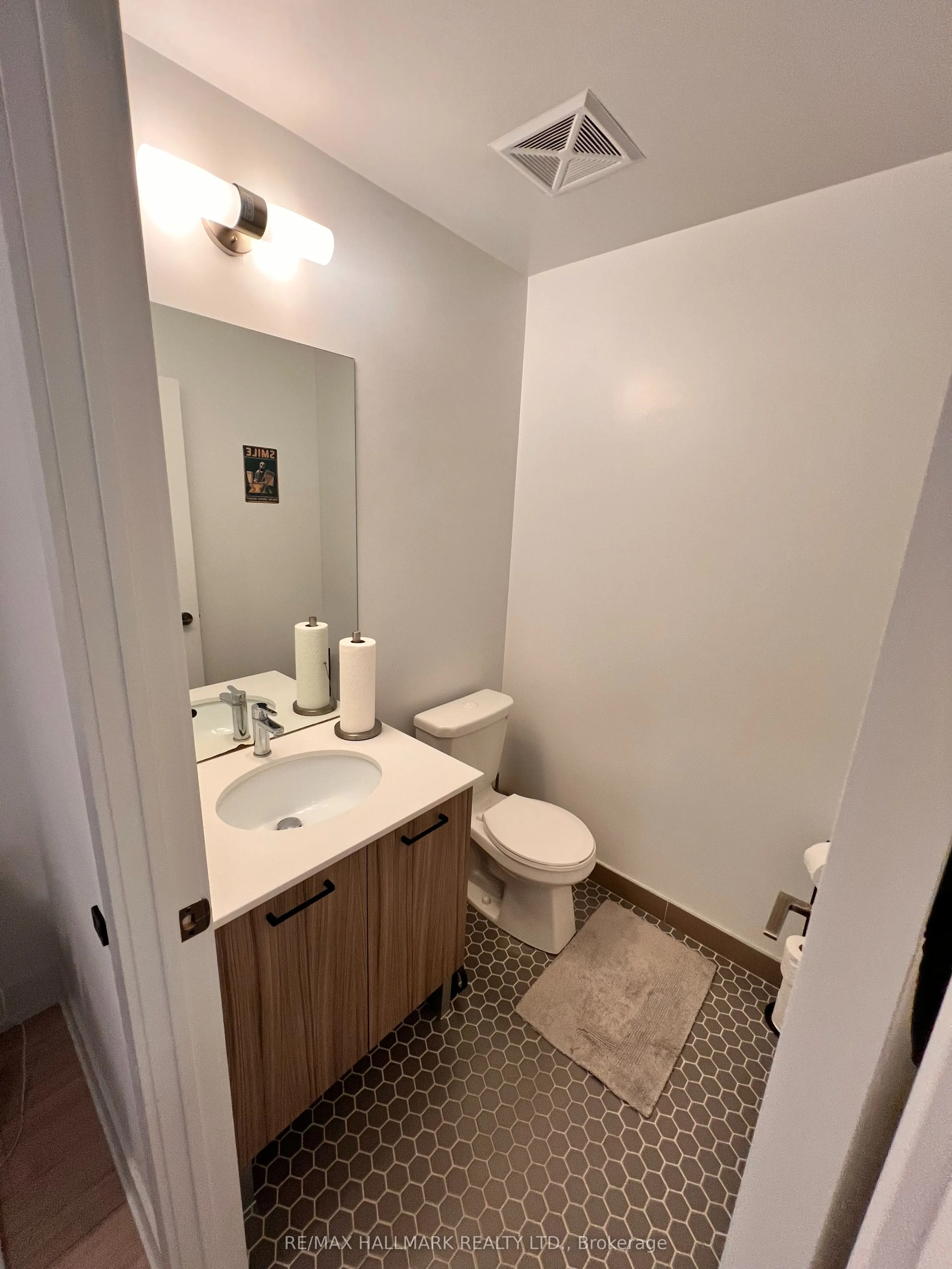 11 Lillian Street, #1508