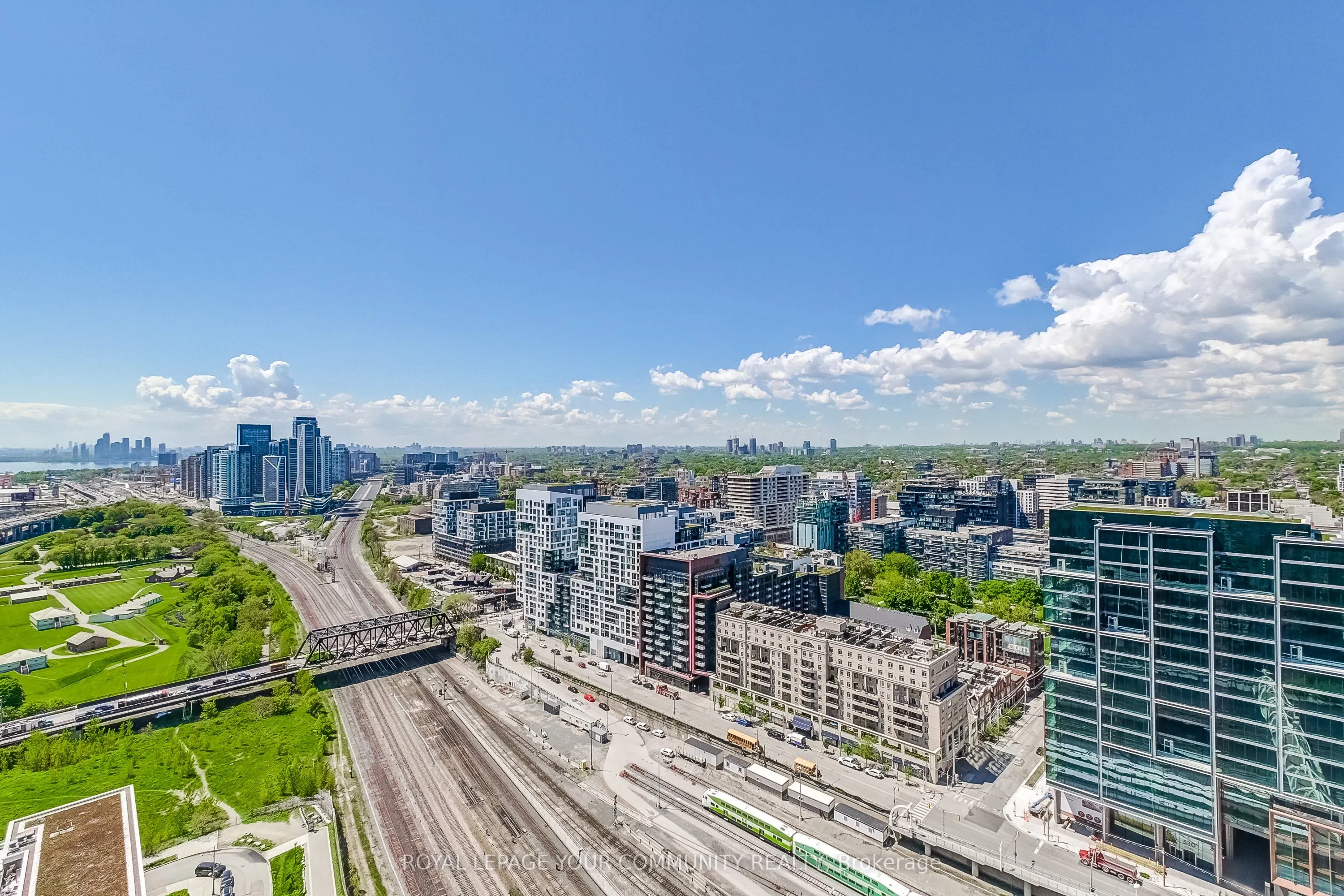 21 Iceboat Terrace, #3611