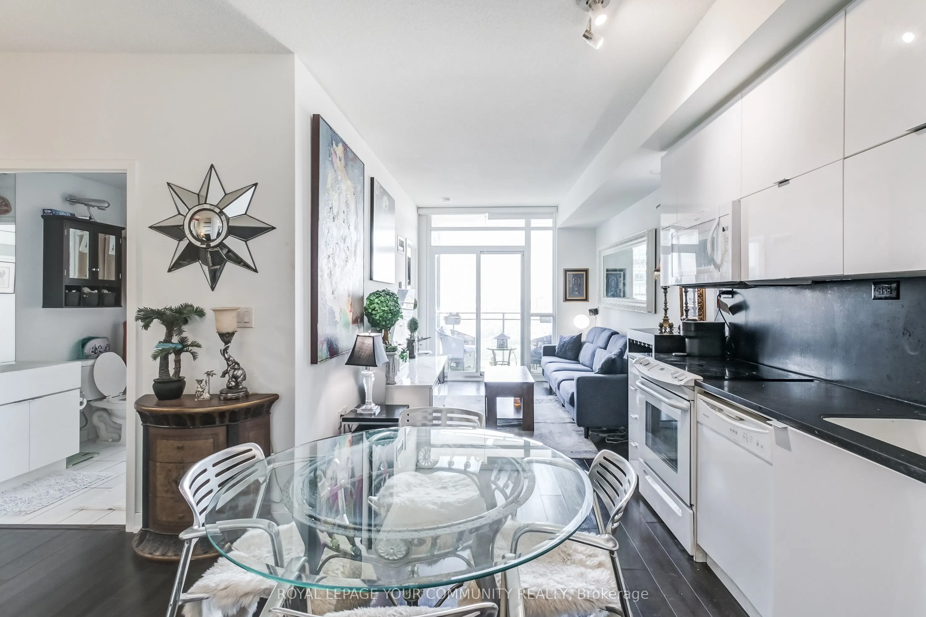 21 Iceboat Terrace, #3611