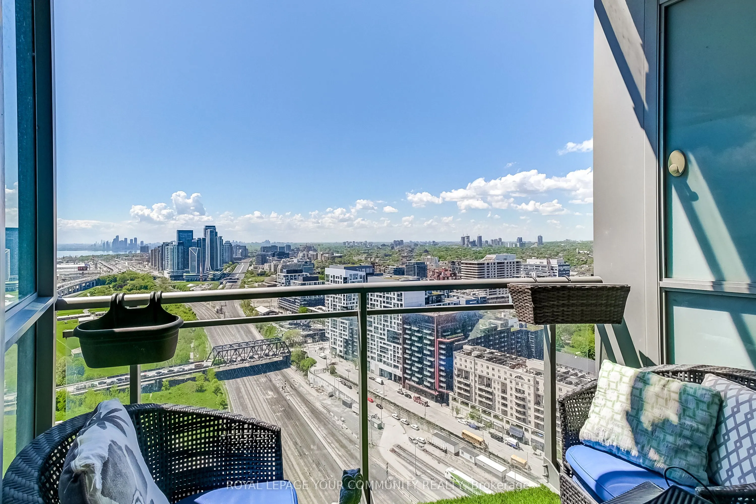 21 Iceboat Terrace, #3611