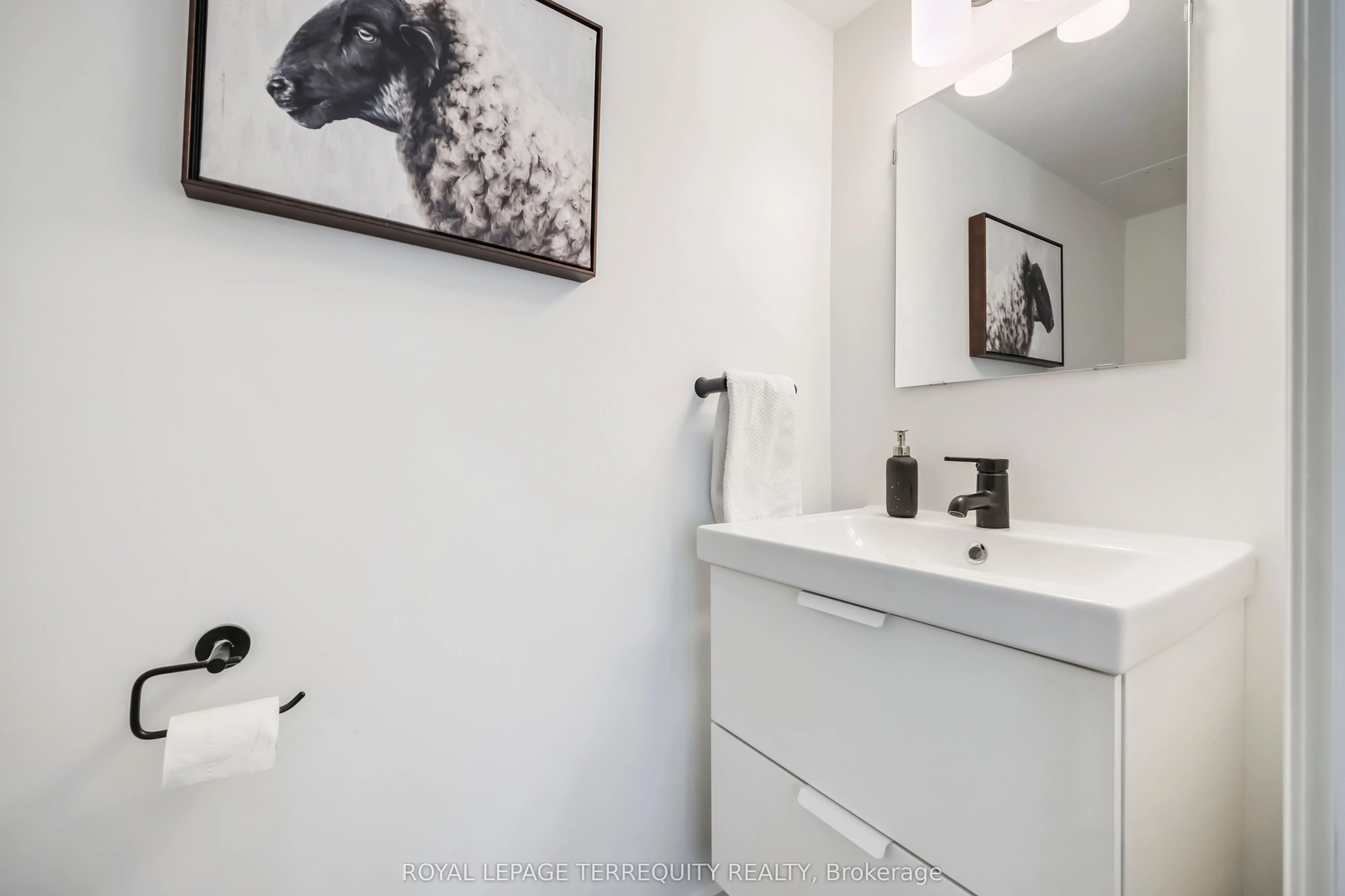 1 Ruttan Street, #107