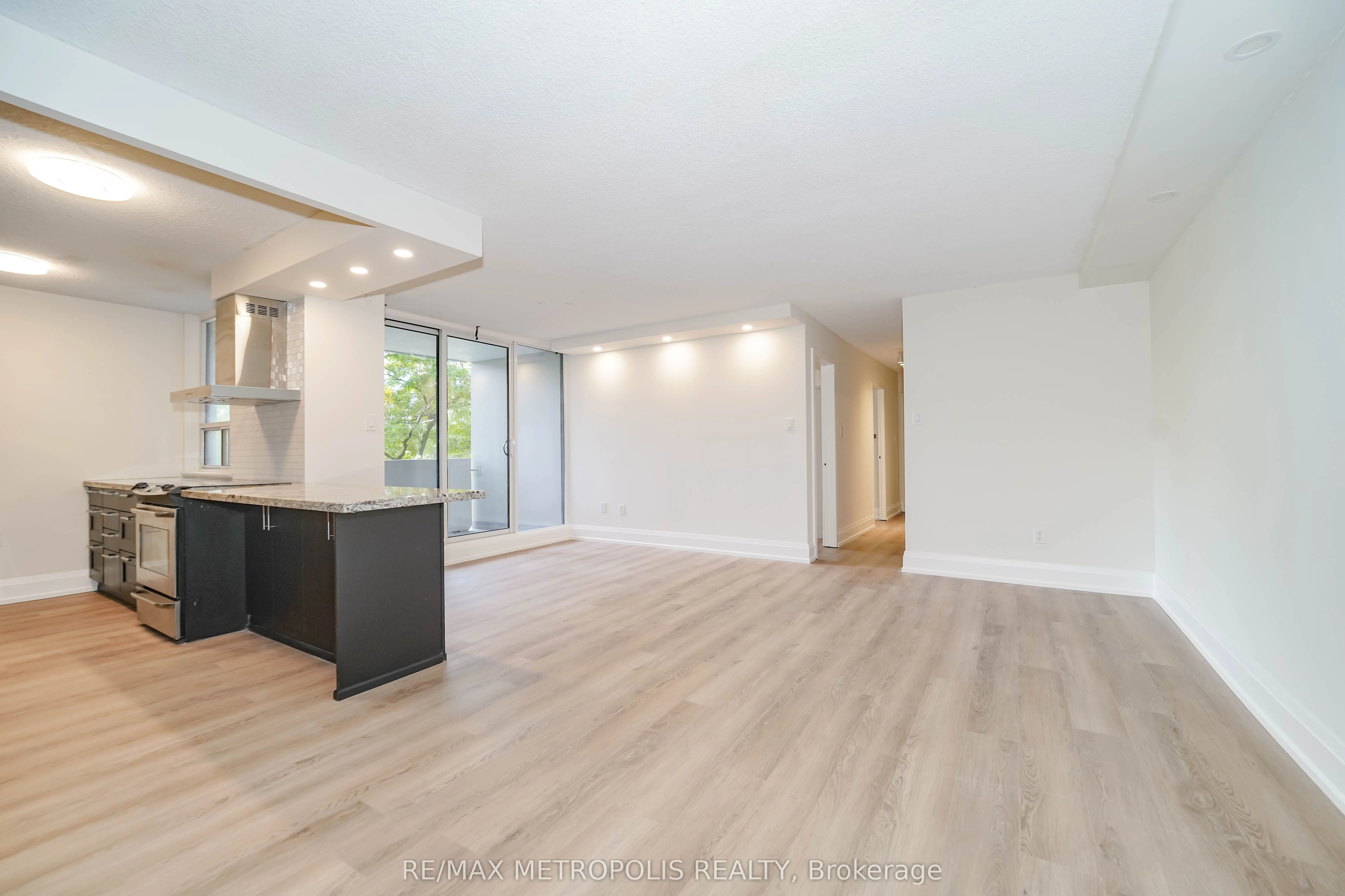 10 Muirhead Road, #206