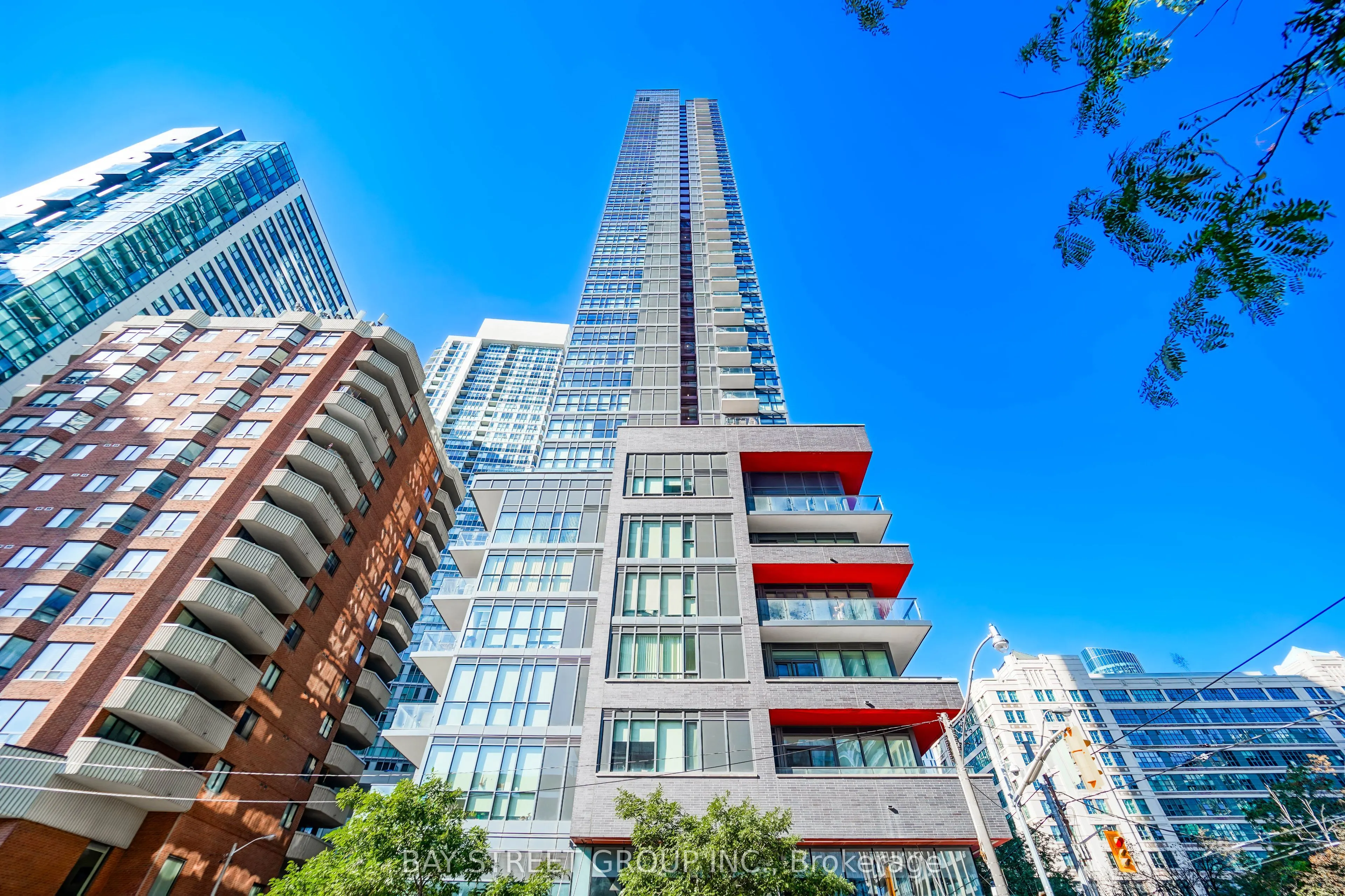 159 Dundas Street E, #4302