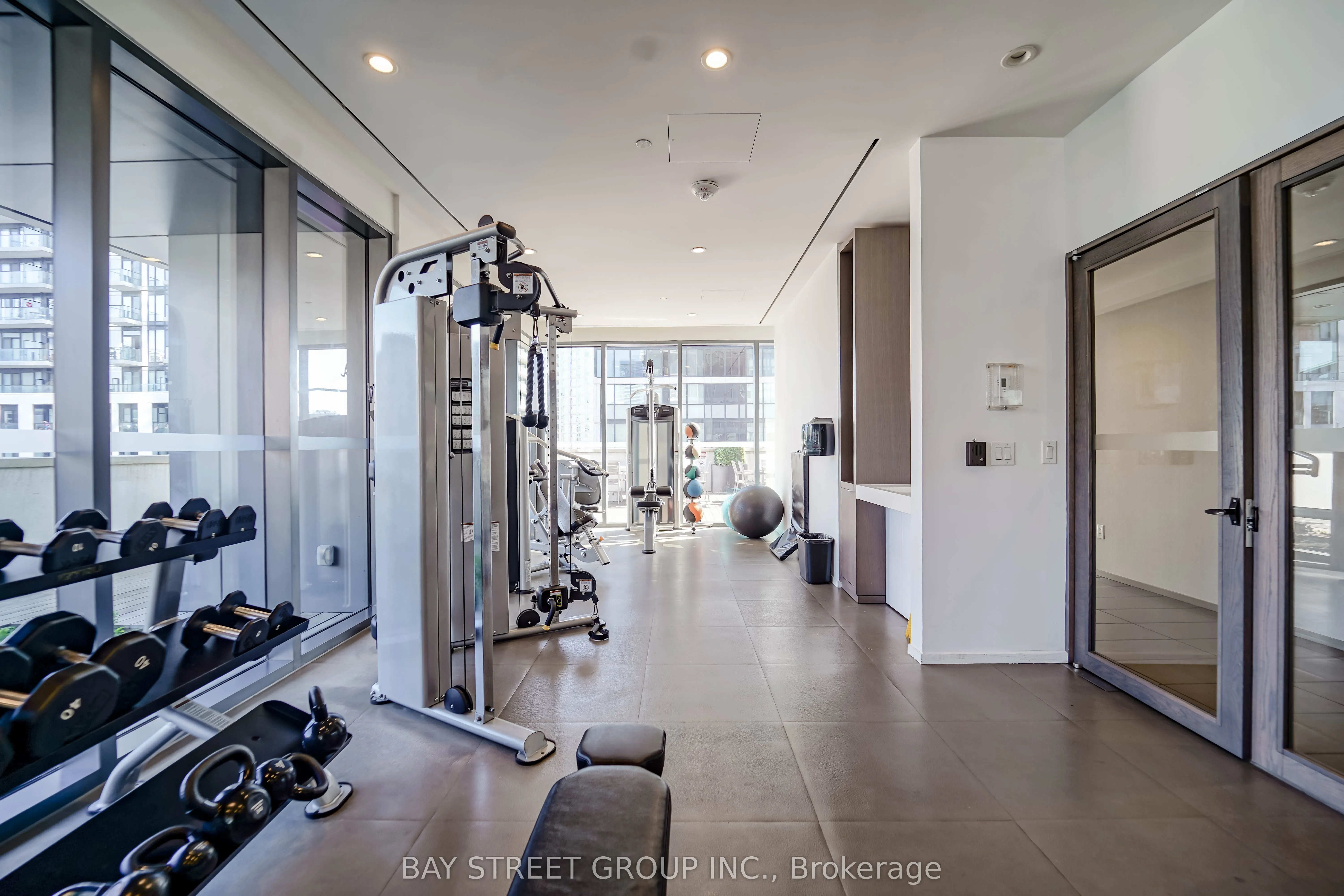 159 Dundas Street E, #4302