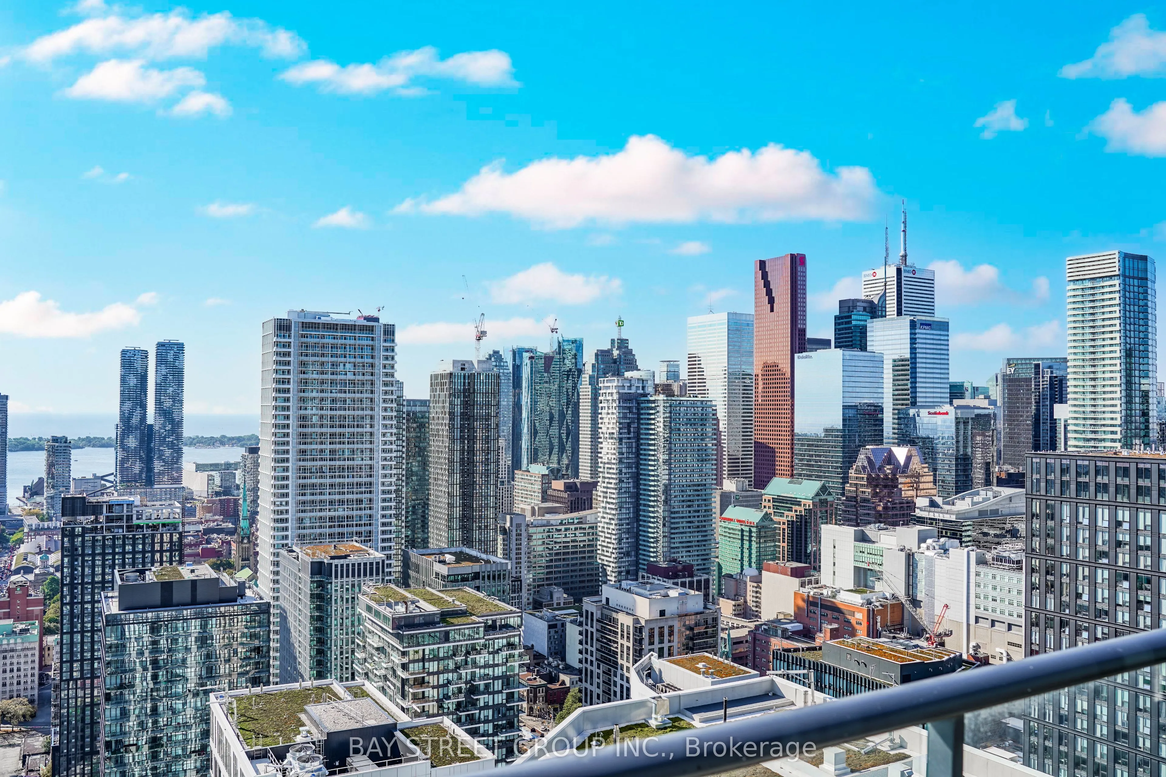 159 Dundas Street E, #4302