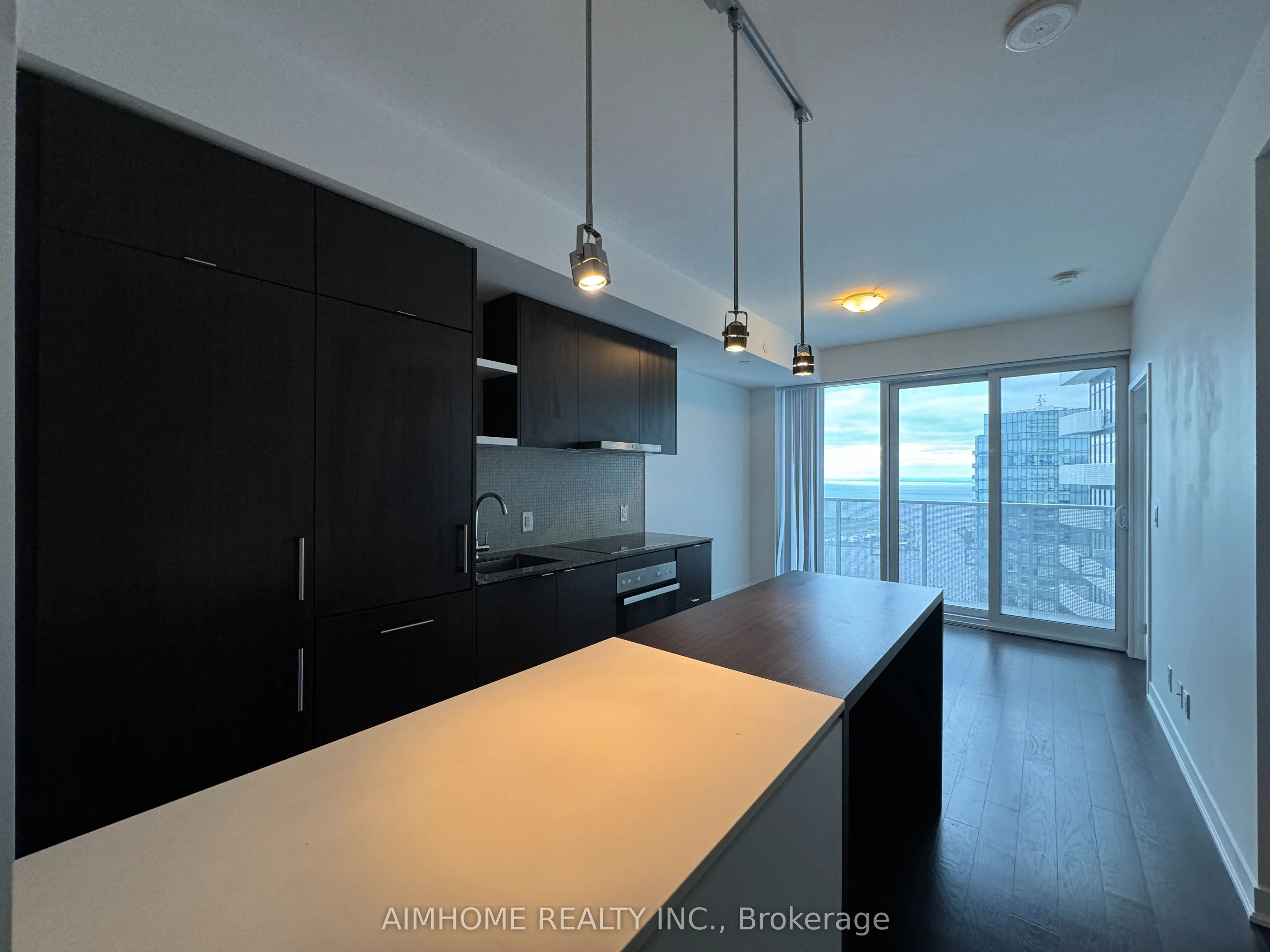 88 Harbour Street, #6801