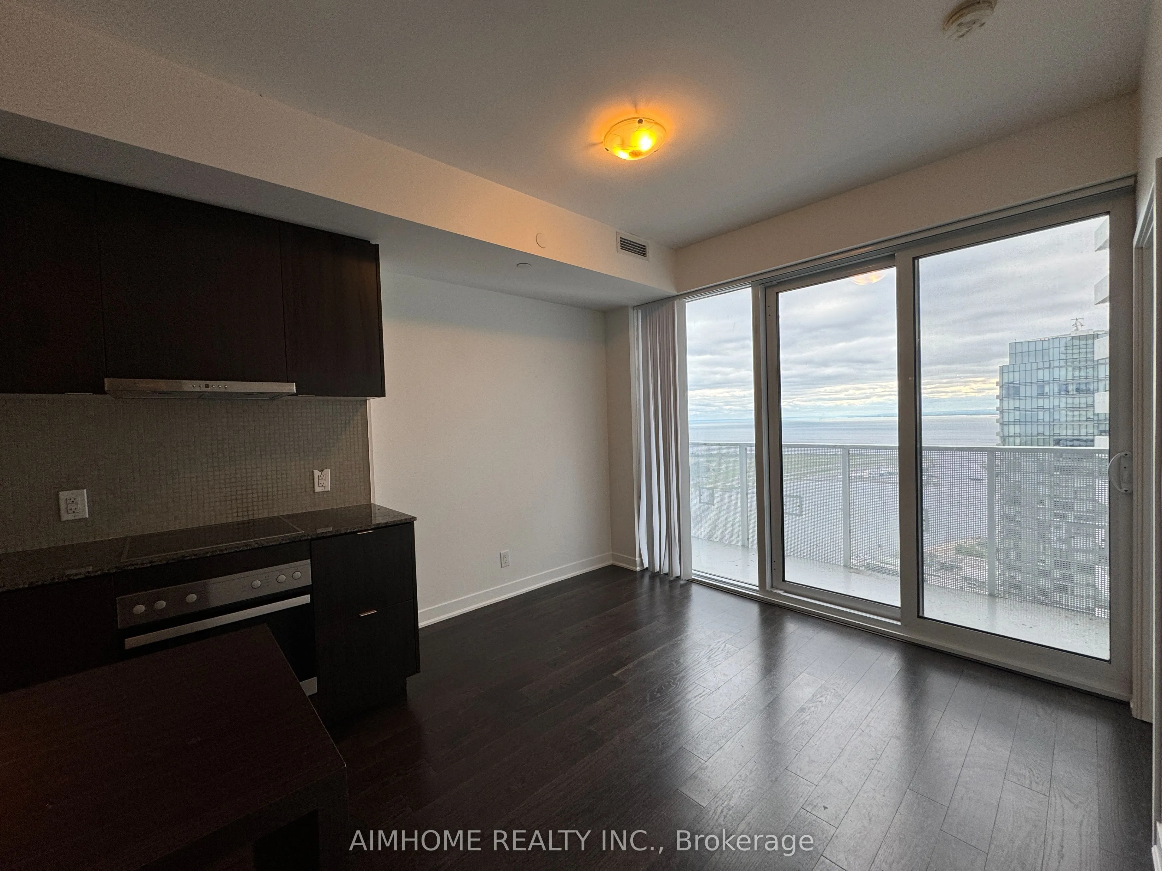 88 Harbour Street, #6801
