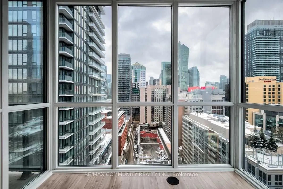 88 Blue Jays Way, #1605