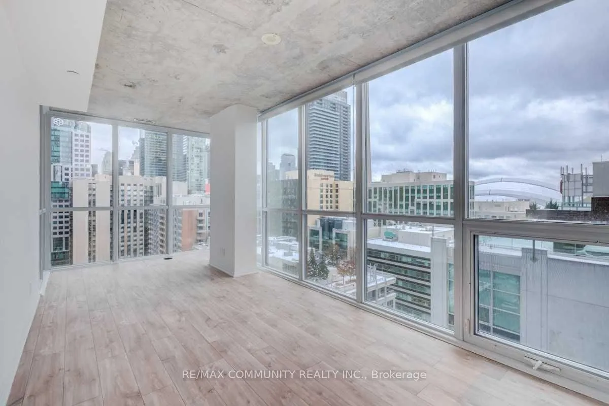 88 Blue Jays Way, #1605