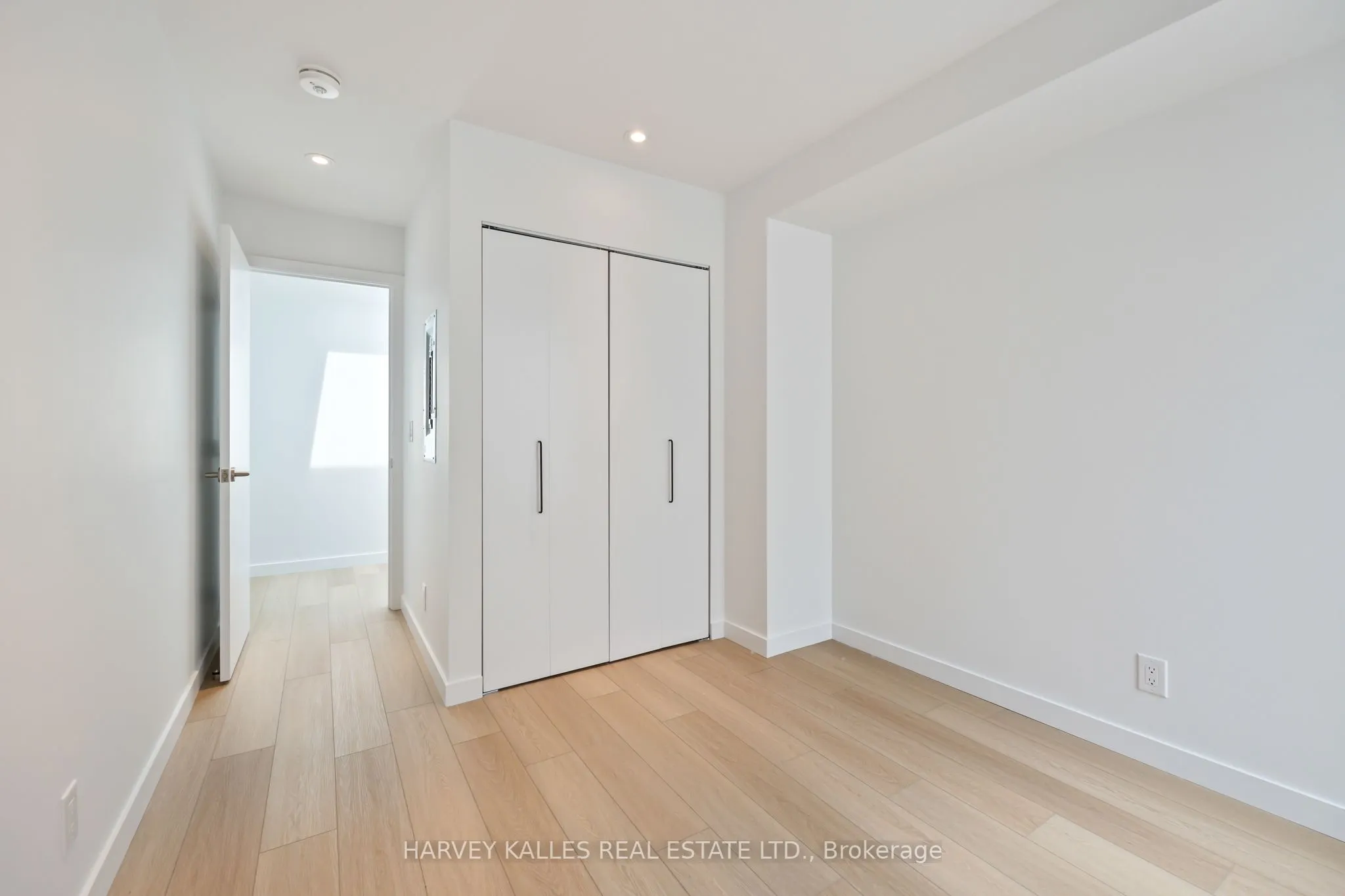 1730 Avenue Road, #2