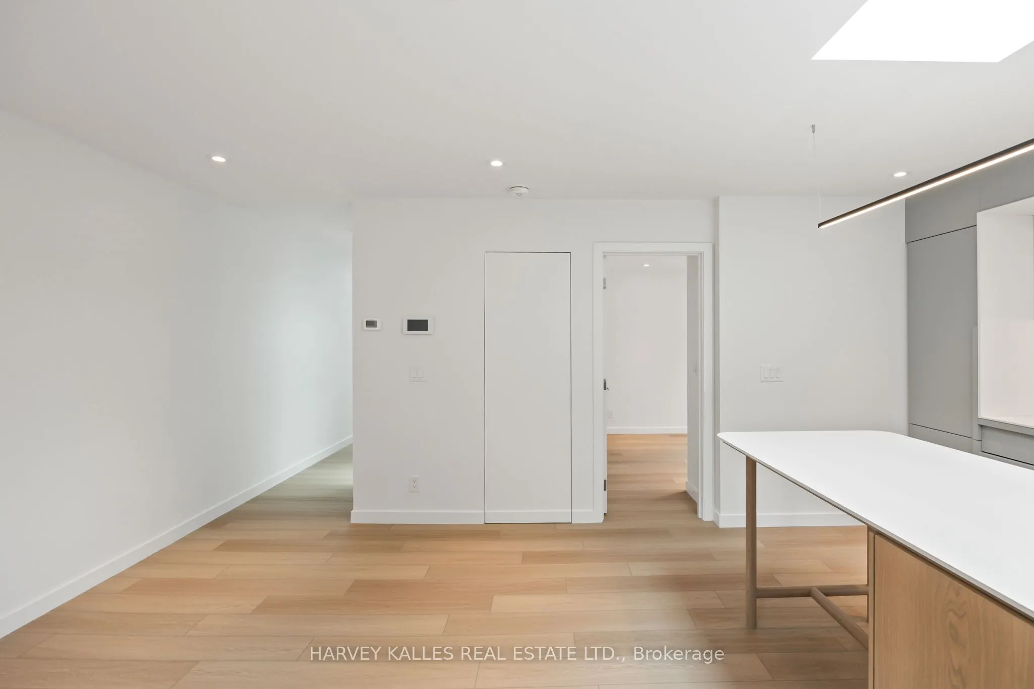 1730 Avenue Road, #2