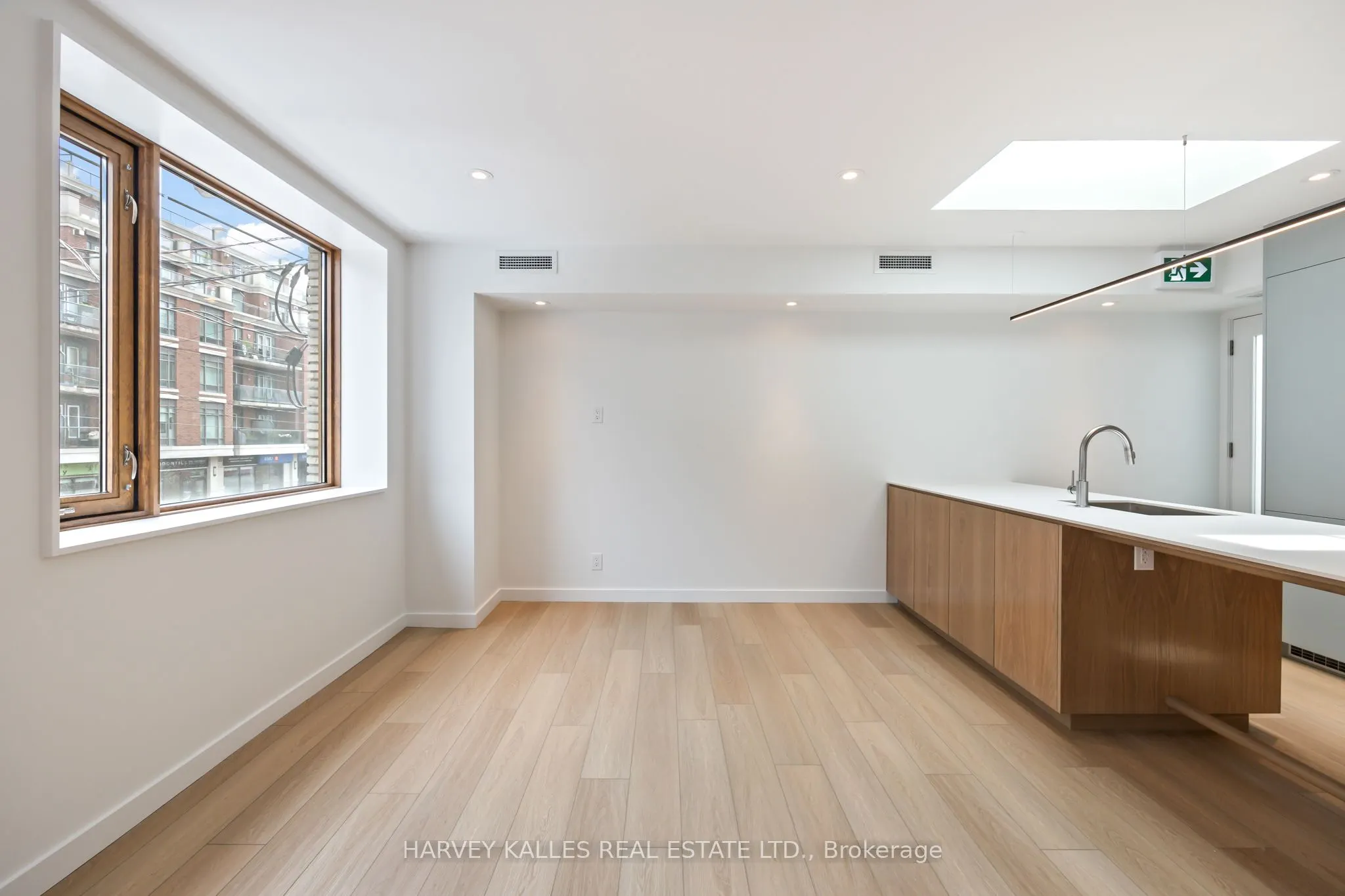1730 Avenue Road, #2