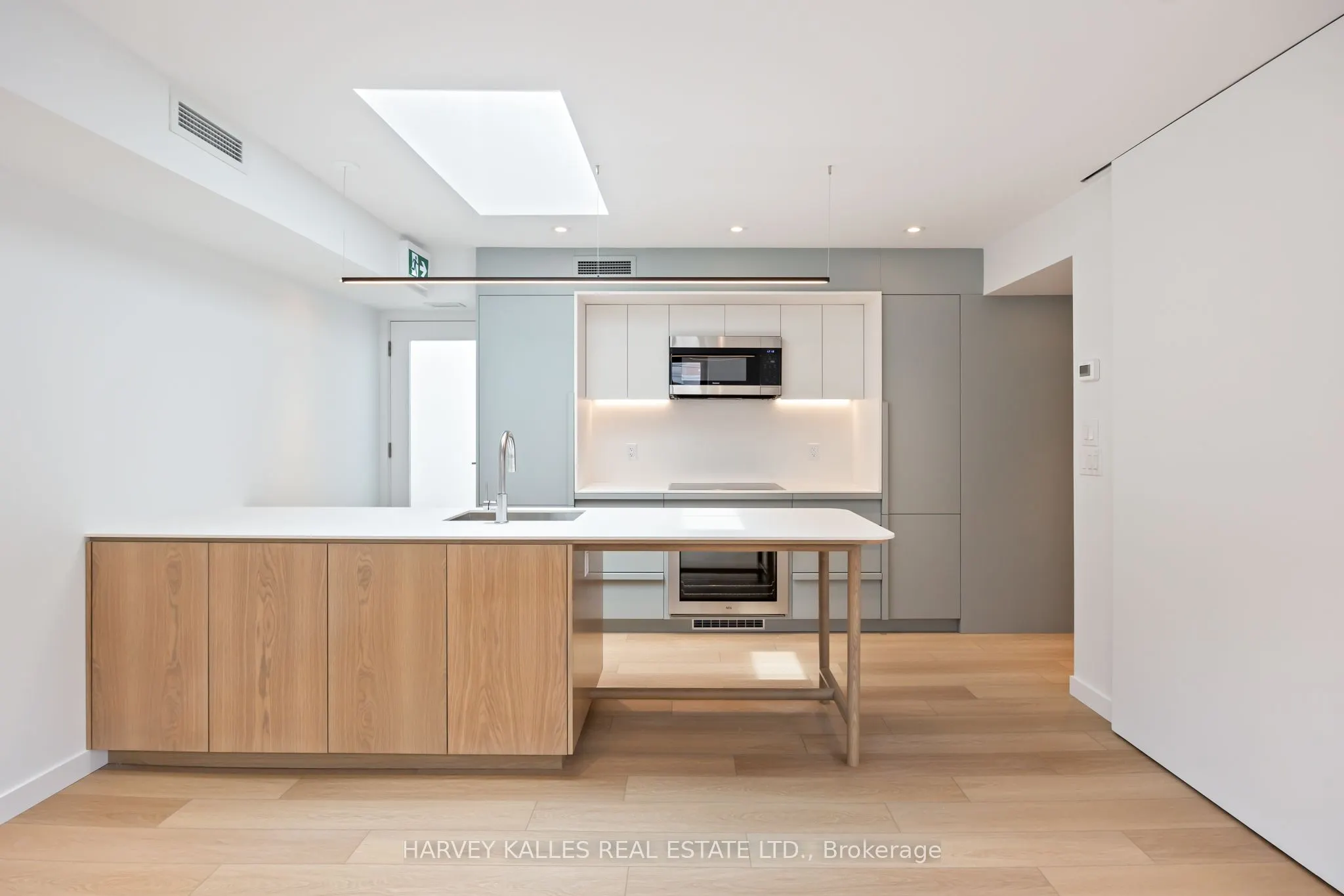 1730 Avenue Road, #2