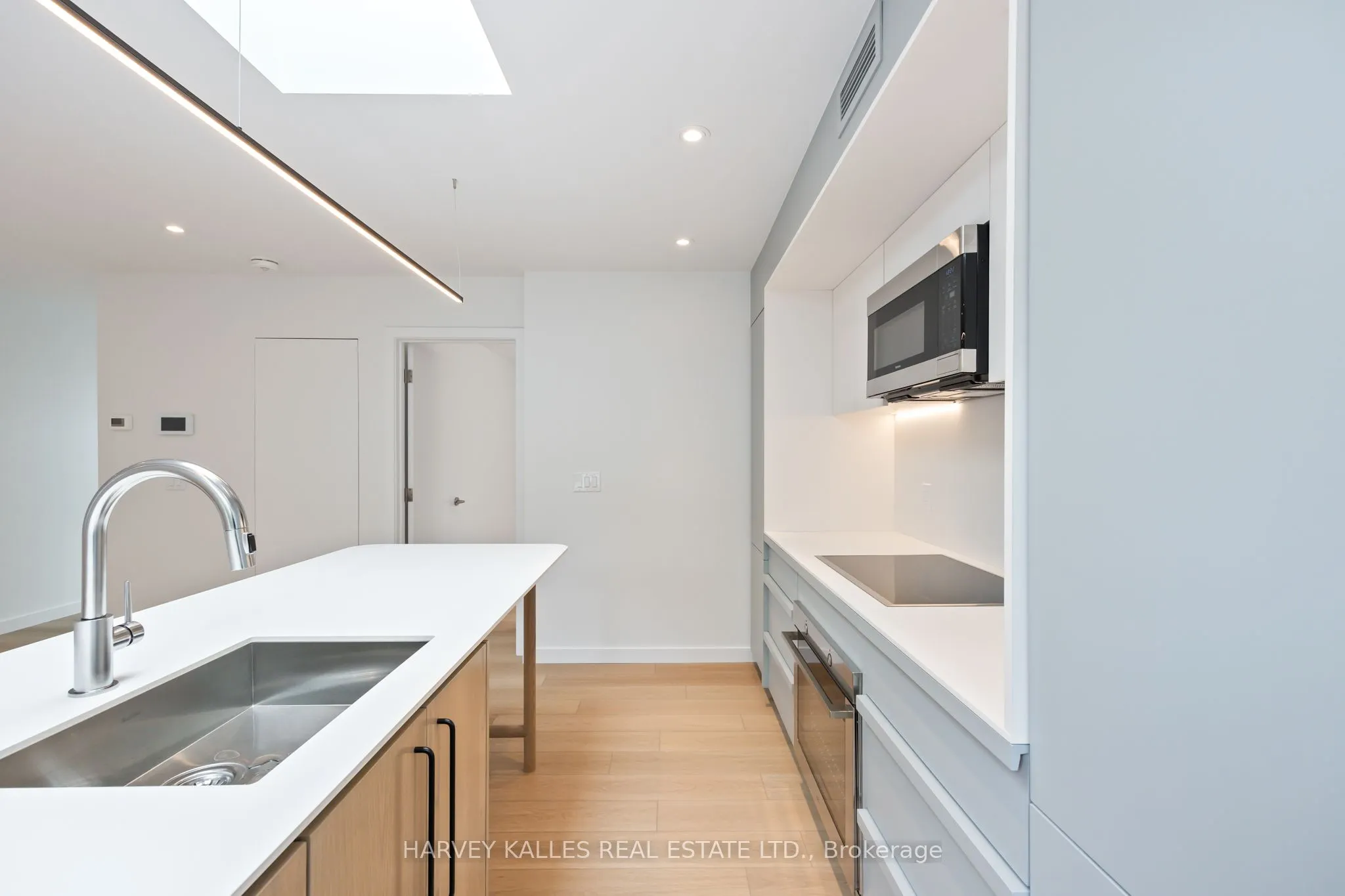 1730 Avenue Road, #2