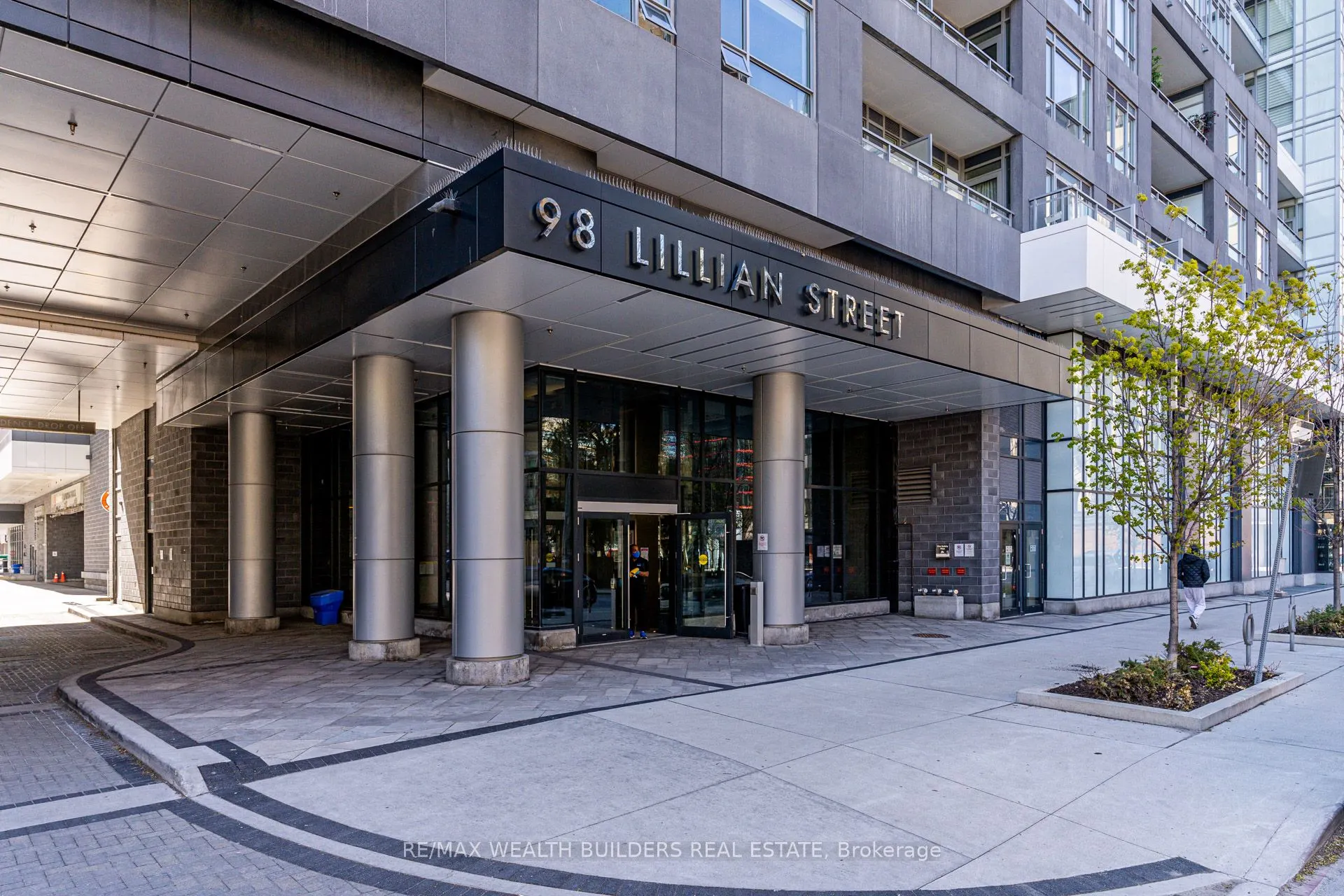 98 Lillian Street, #625