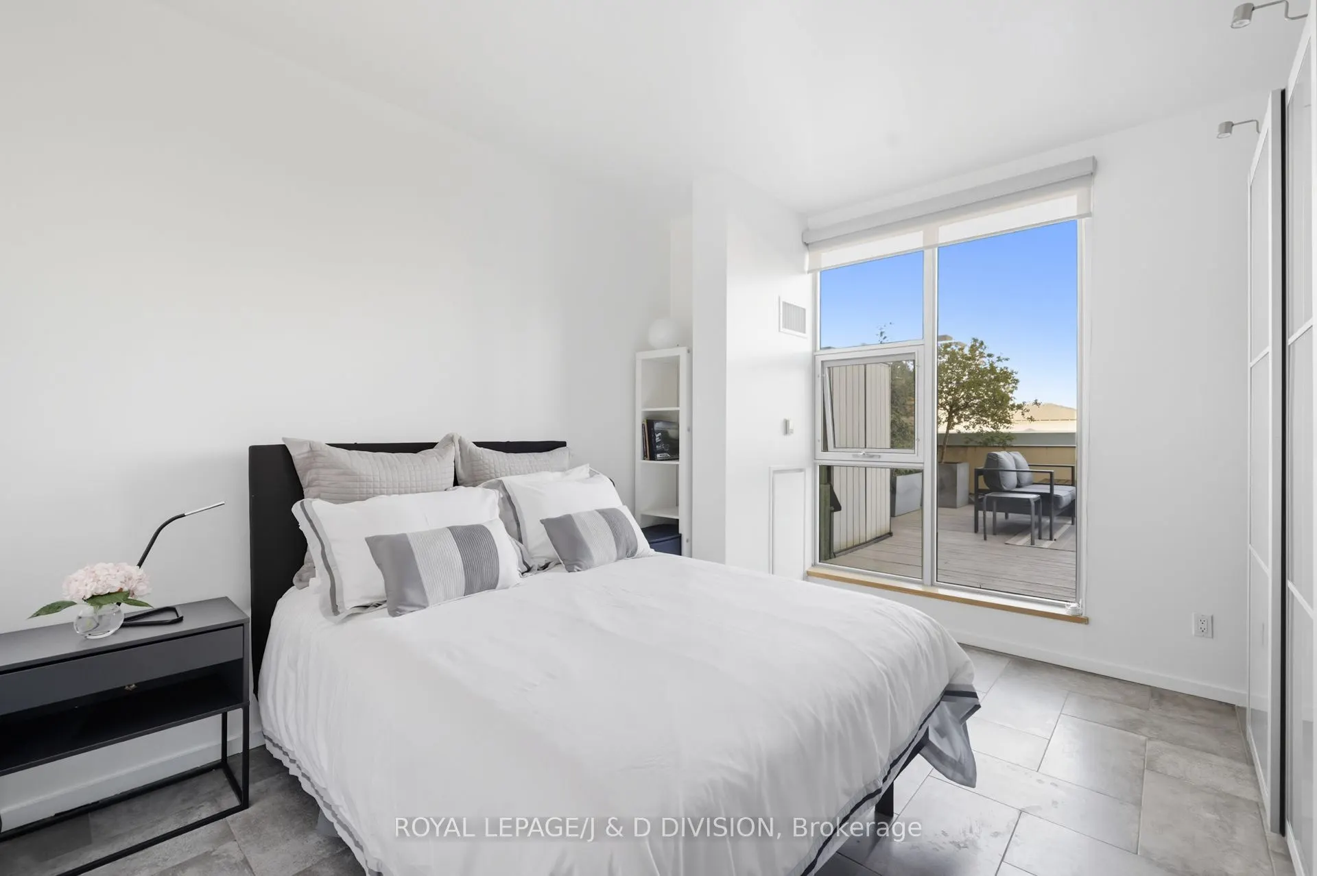 160 Baldwin Street, #610