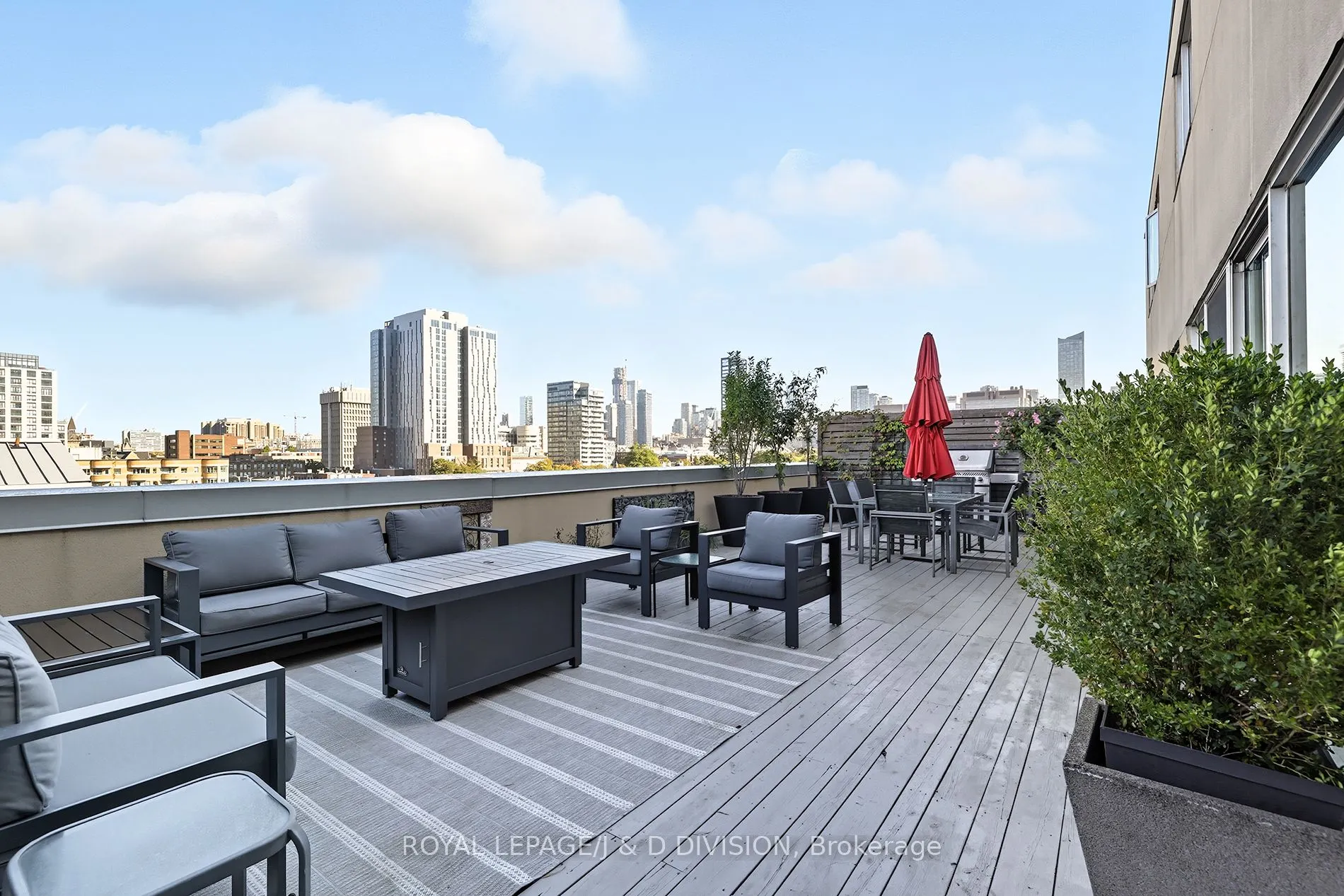 160 Baldwin Street, #610