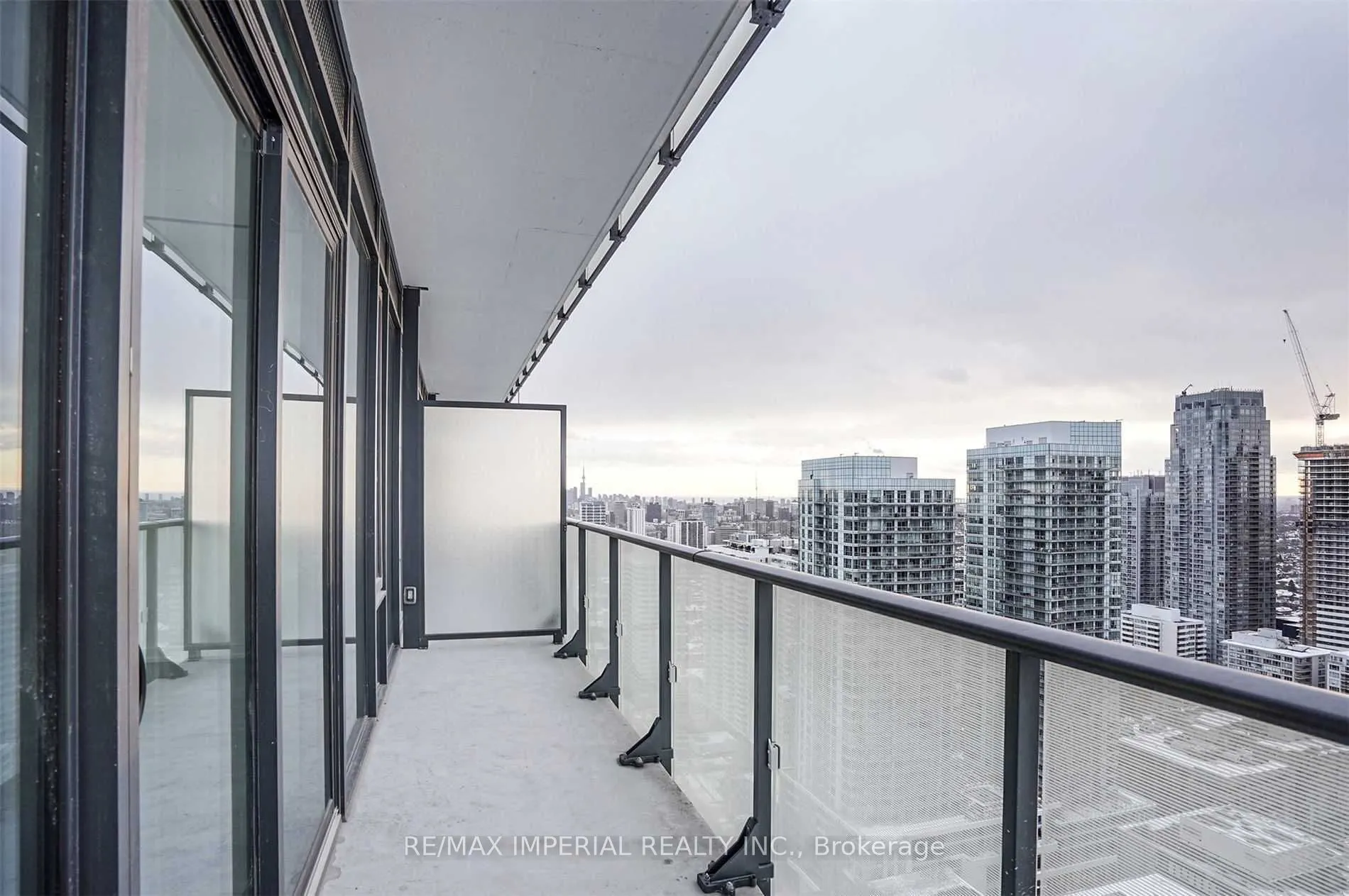 161 Roehampton Avenue W, #3711