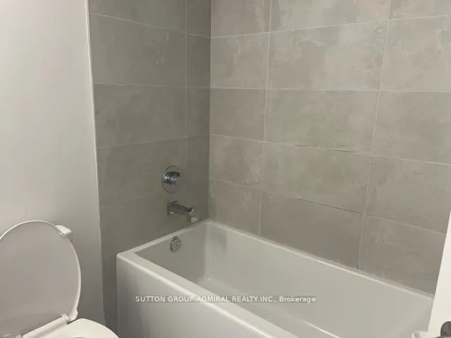 15 Ellerslie Avenue, #602