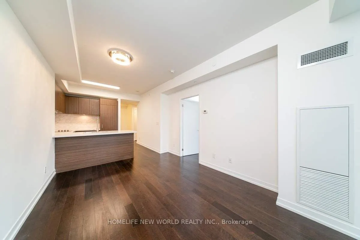 21 Widmer Street, #3001
