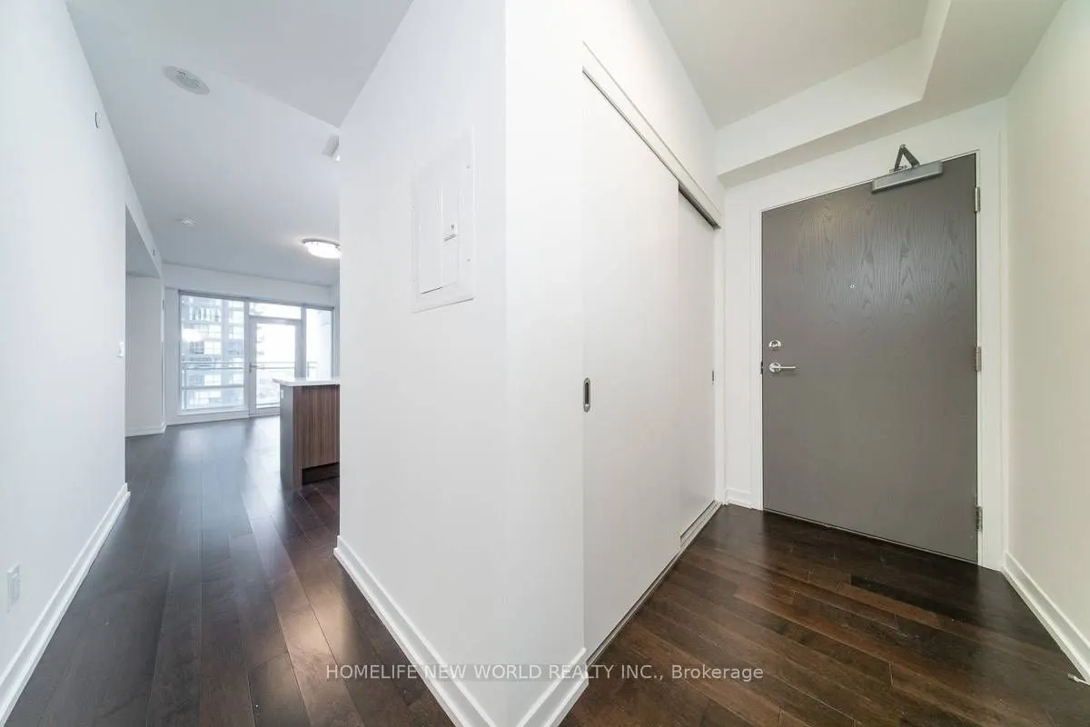 21 Widmer Street, #3001