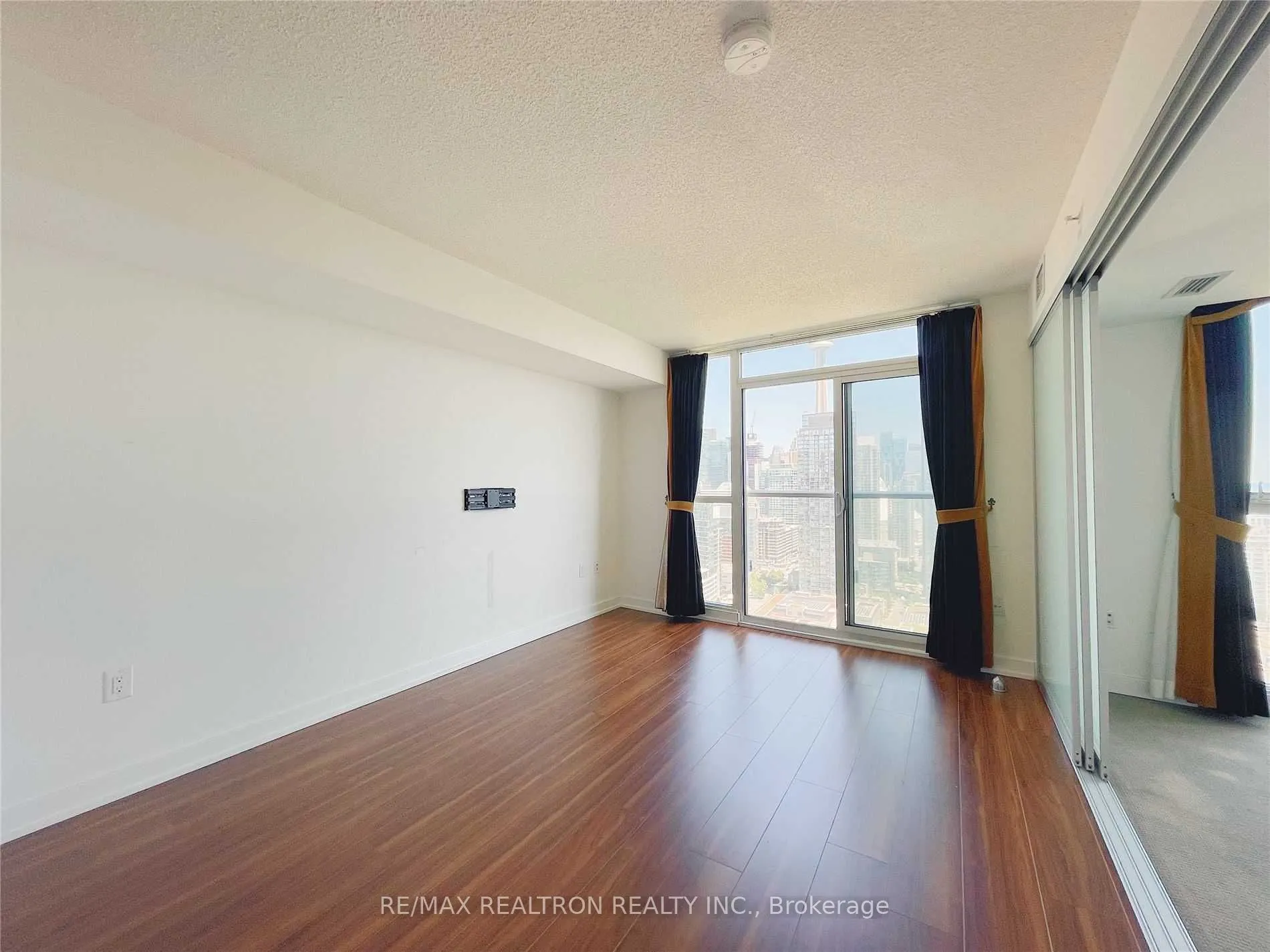 75 Queens Wharf Road, #3503