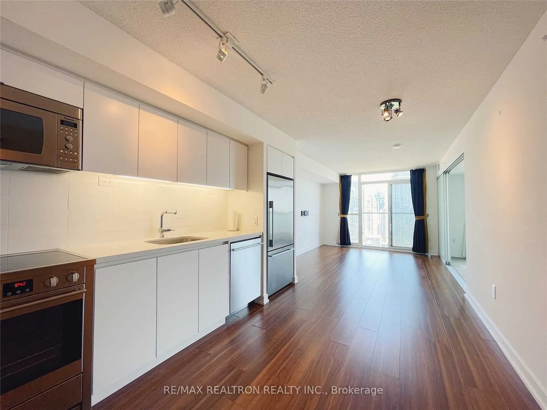 75 Queens Wharf Road, #3503