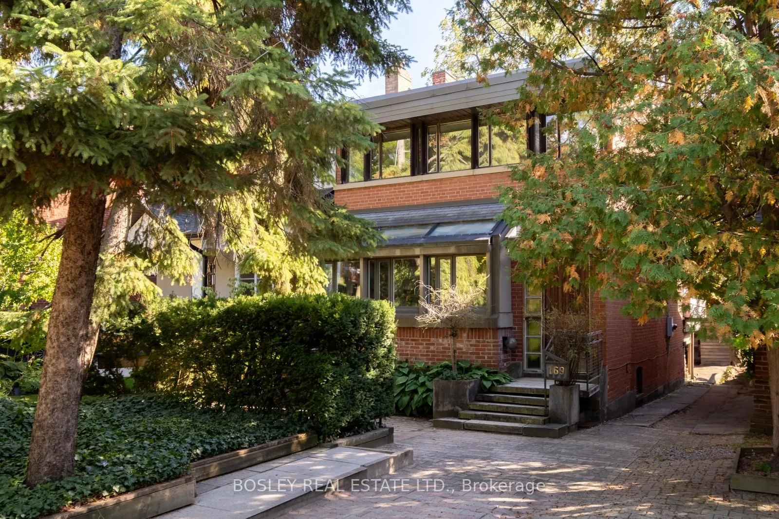 169 Heath Street E