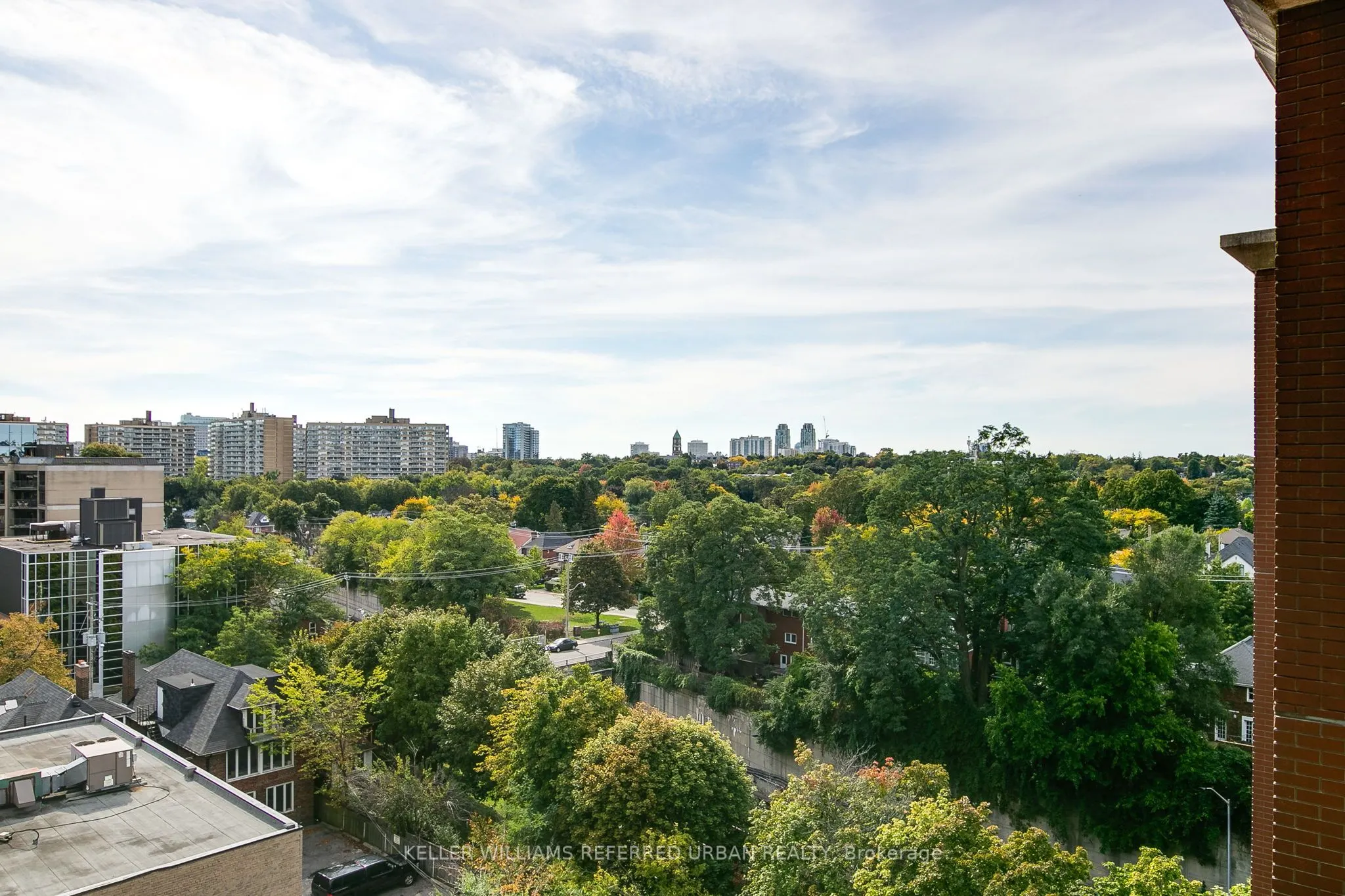 23 Glebe Road W, #725
