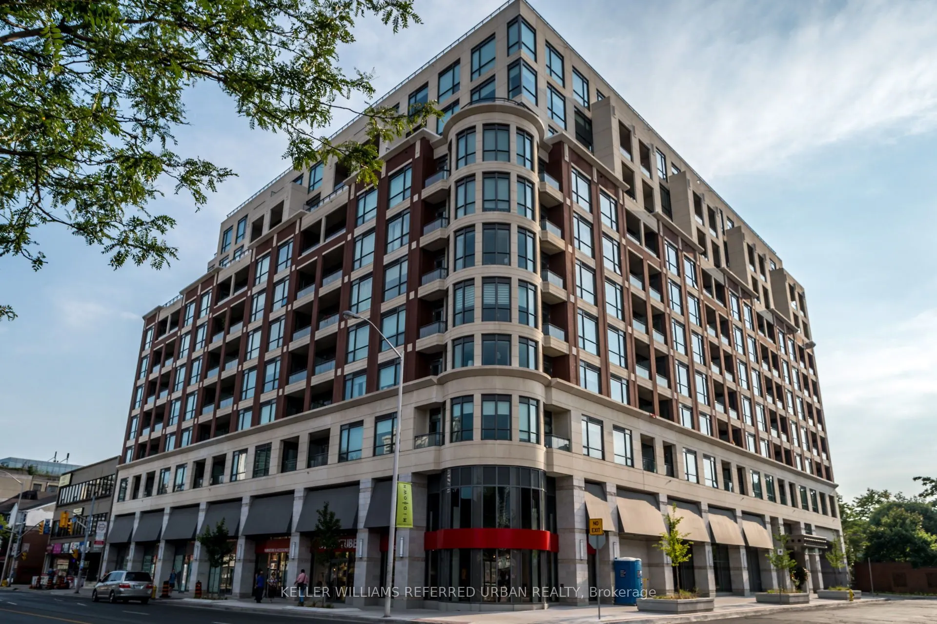 23 Glebe Road W, #725