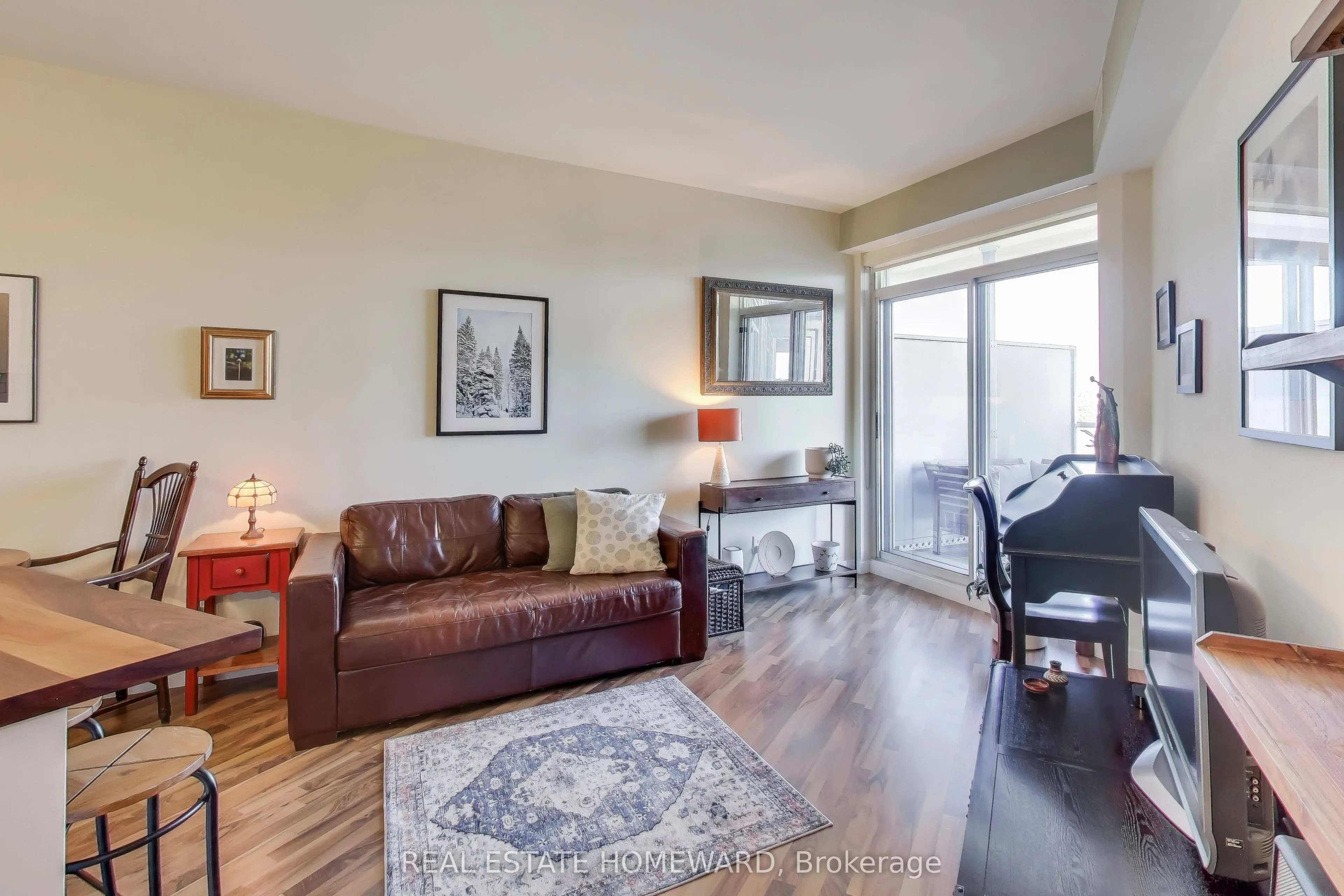 1 Shaw Street, #1201