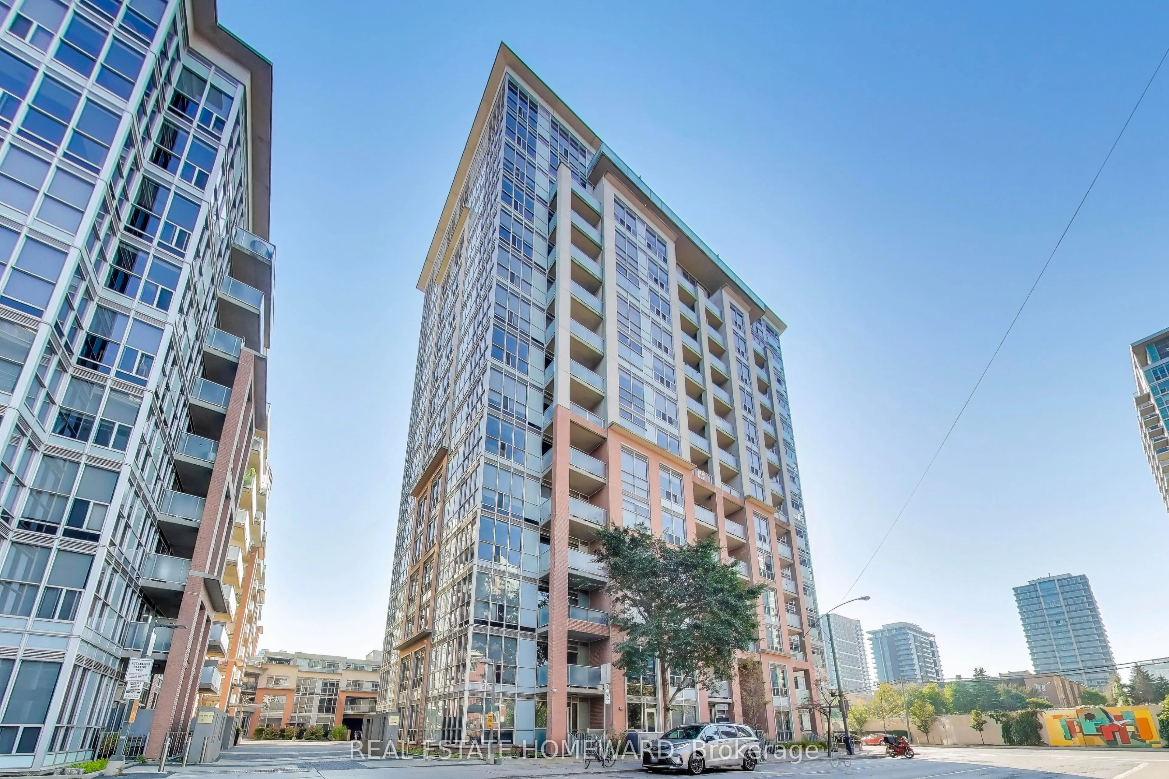 1 Shaw Street, #1201