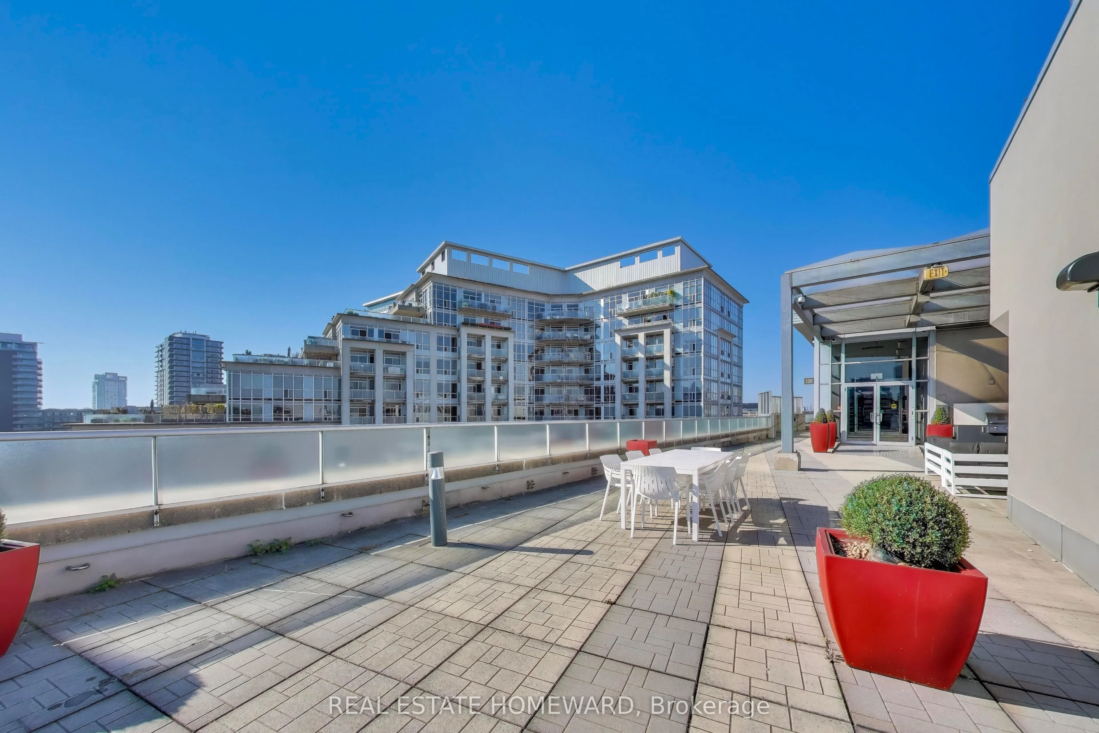 1 Shaw Street, #1201