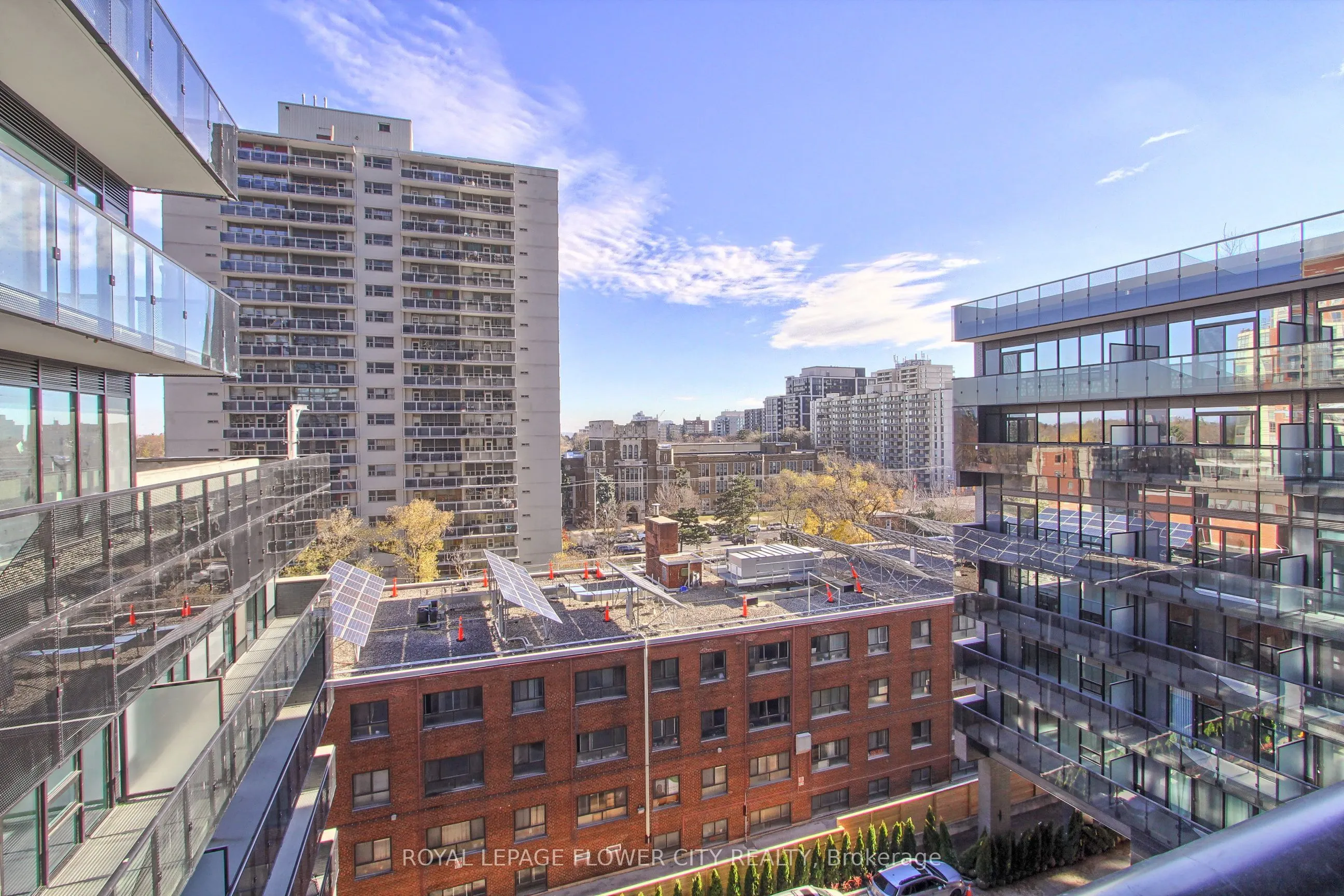 117 Broadway Avenue, #706
