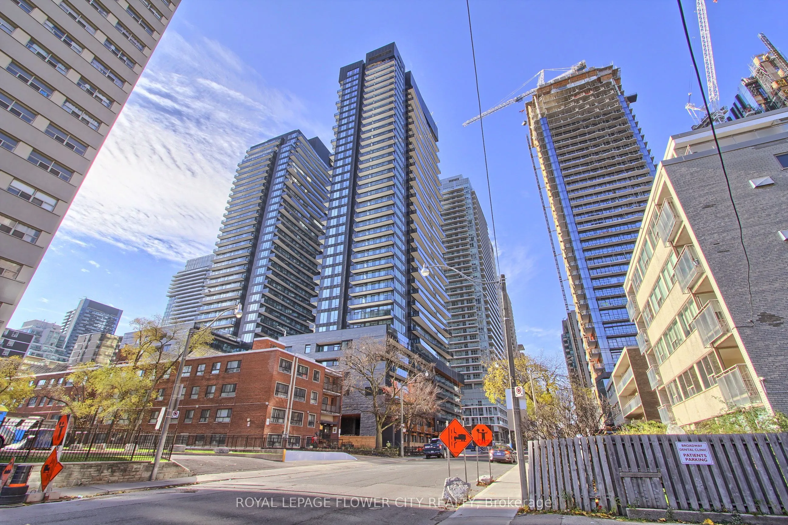 117 Broadway Avenue, #706