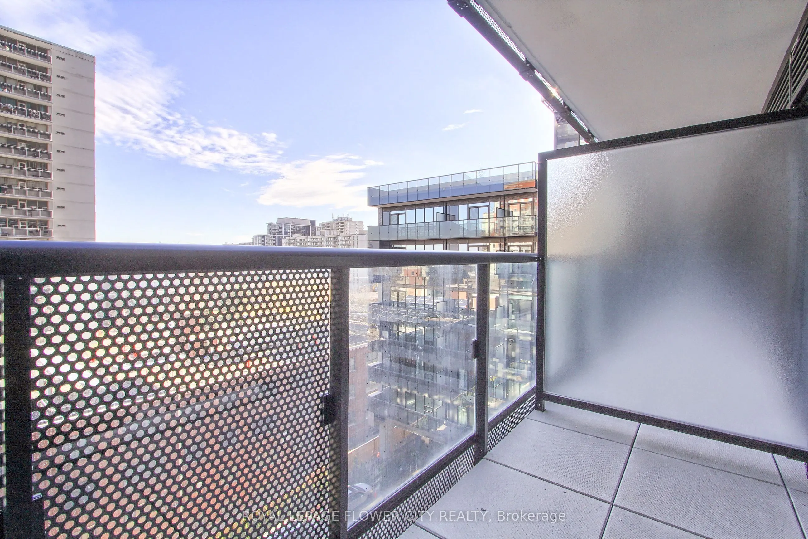 117 Broadway Avenue, #706
