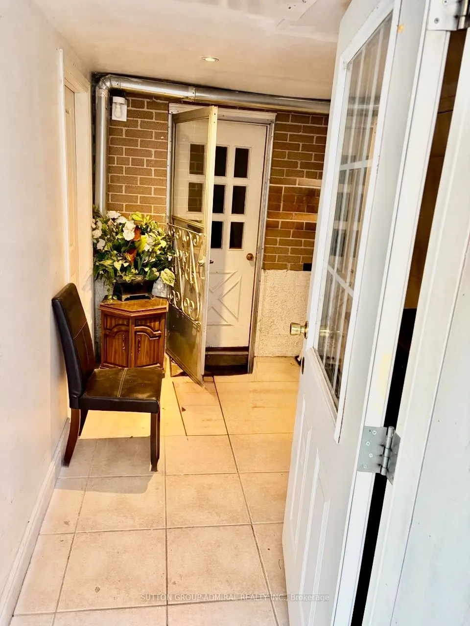 62 Threadneedle Crescent