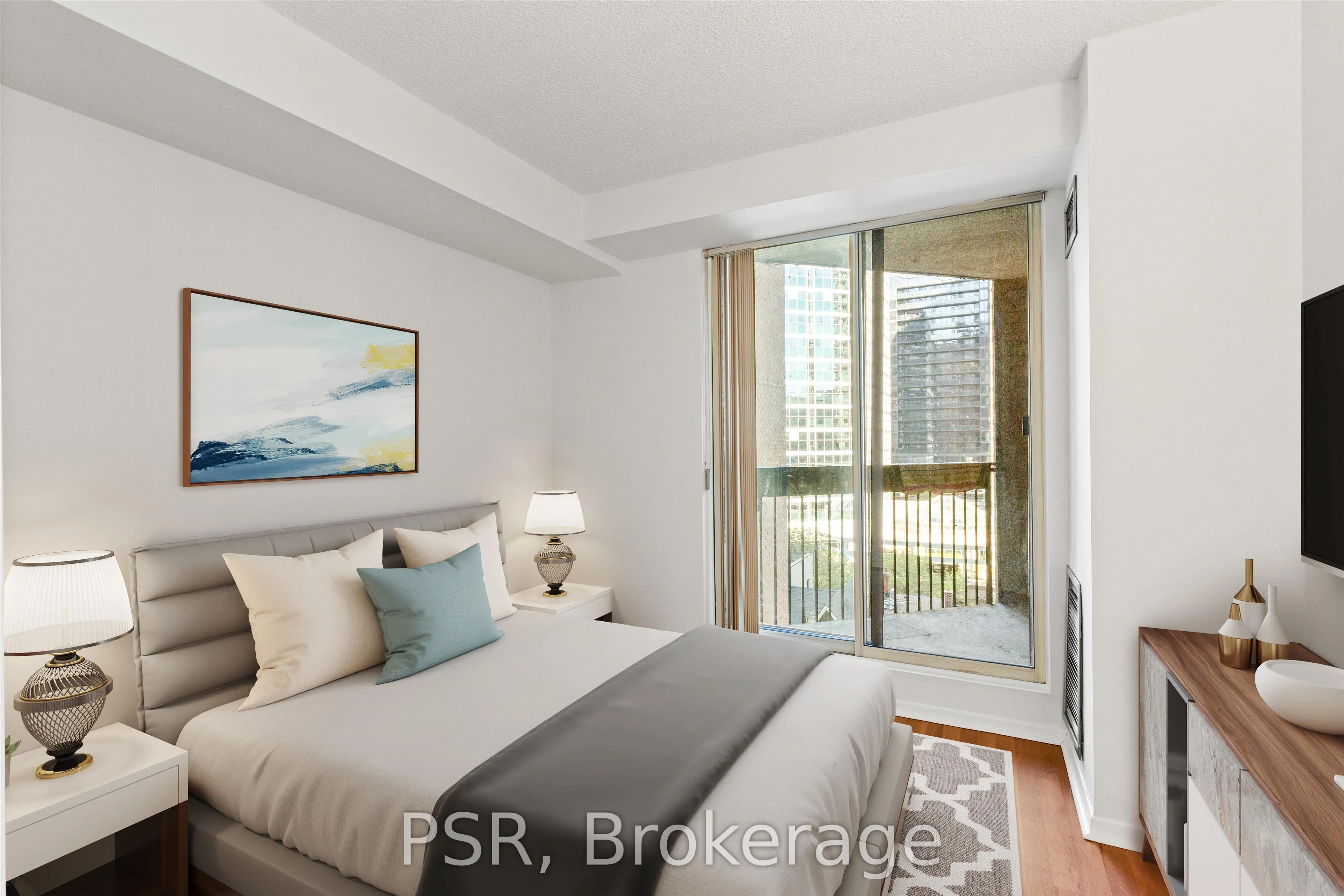 633 Bay Street, #901