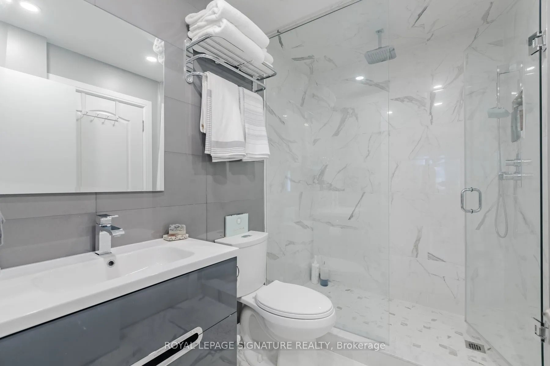 500 Richmond Street W, #332