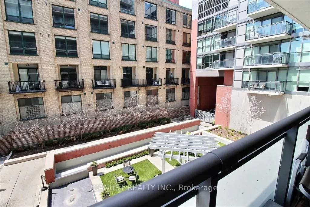 775 King St. Street W, #6