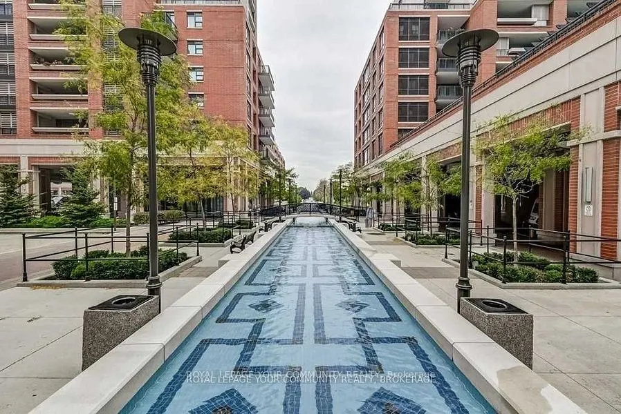 830 Lawrence Avenue, #842