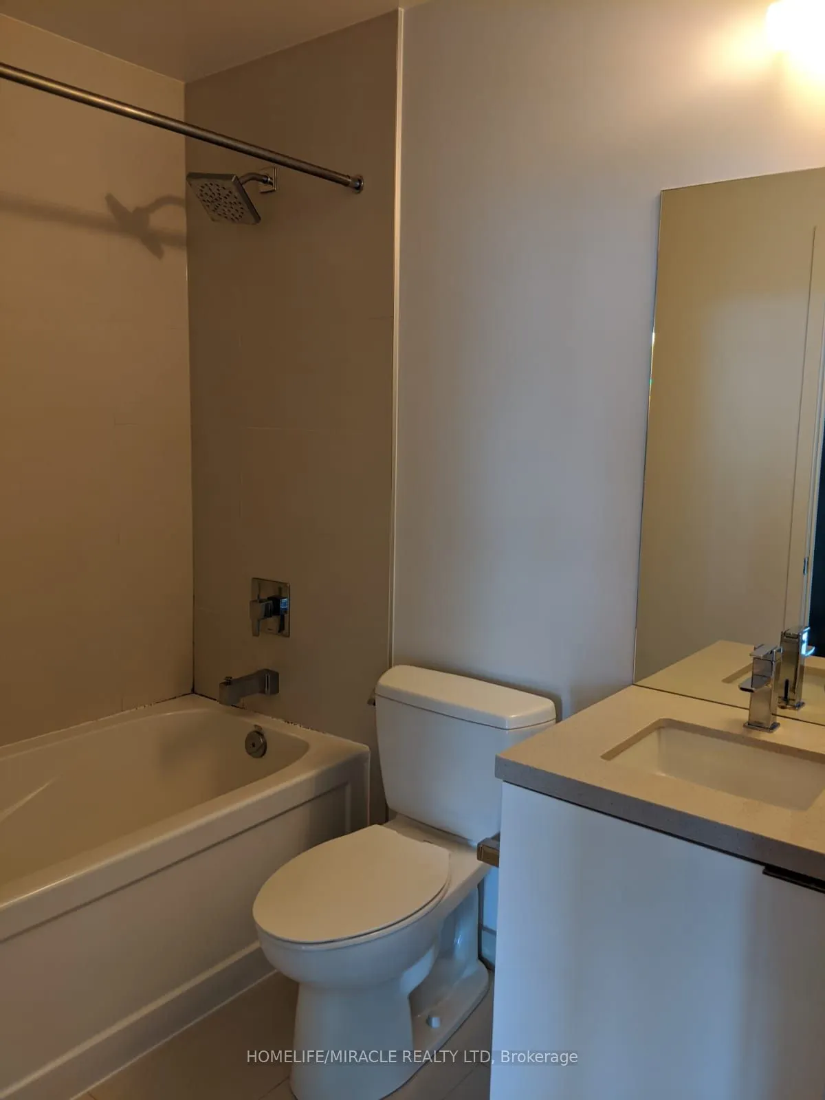 8 Eglington Avenue E, #1906