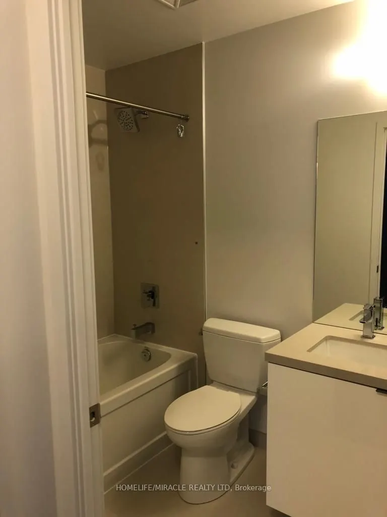 8 Eglington Avenue E, #1906