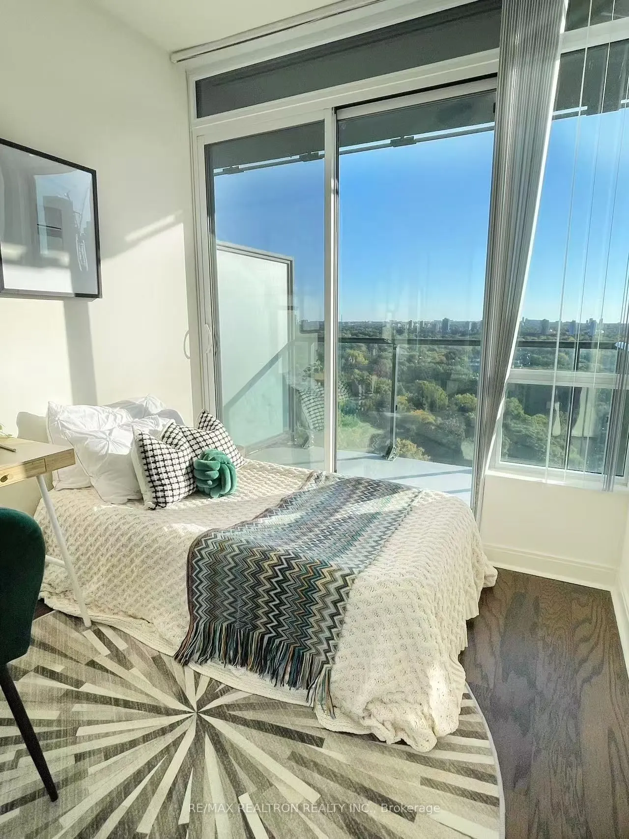 825 Church Street, #2306